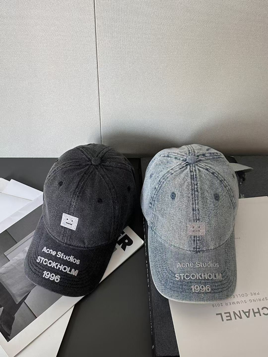 95 runs. Acne’s new smile-faced baseball cap. It’s a customized version - 图片 8