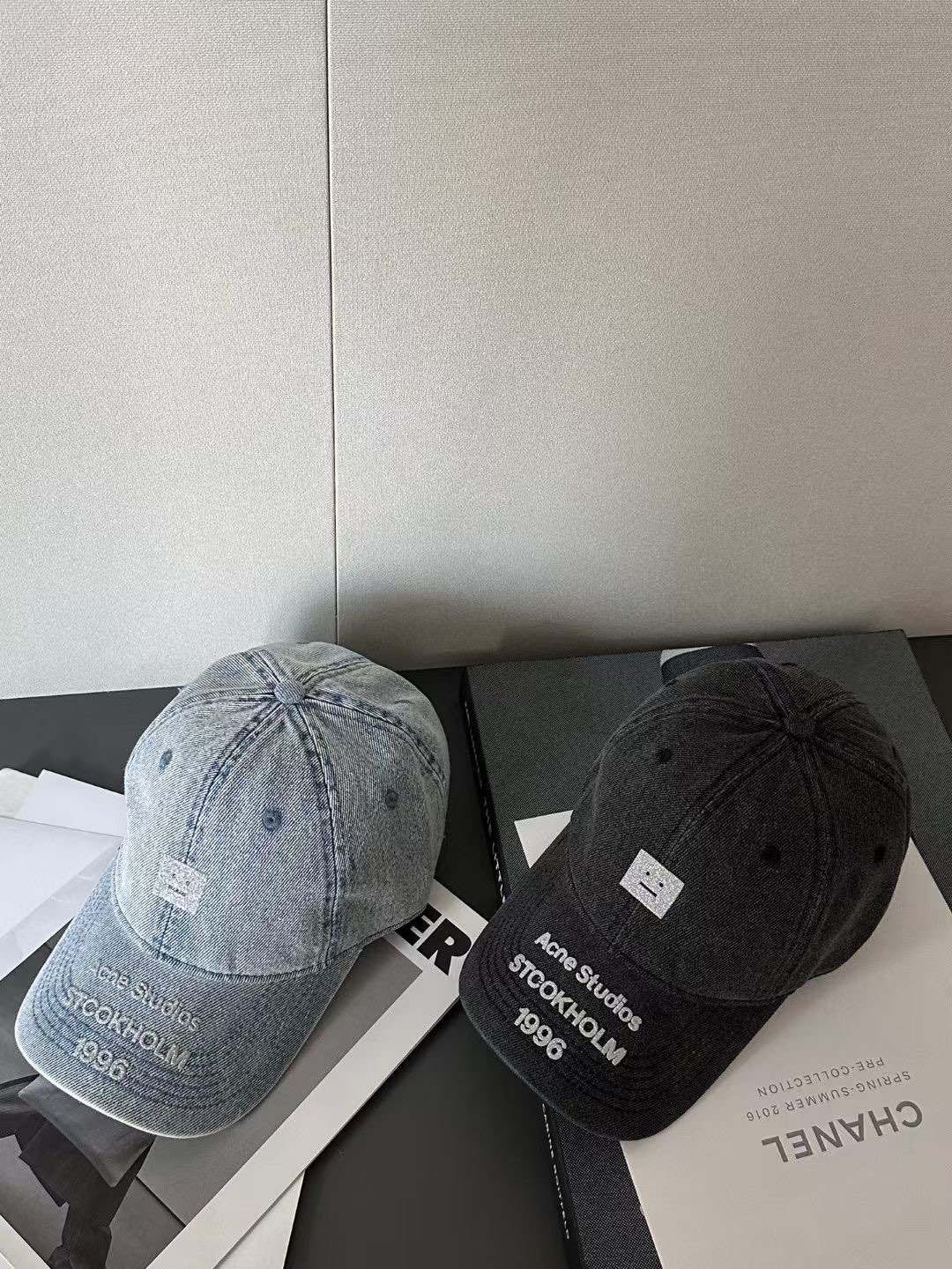 95 runs. Acne’s new smile-faced baseball cap. It’s a customized version - 图片 3