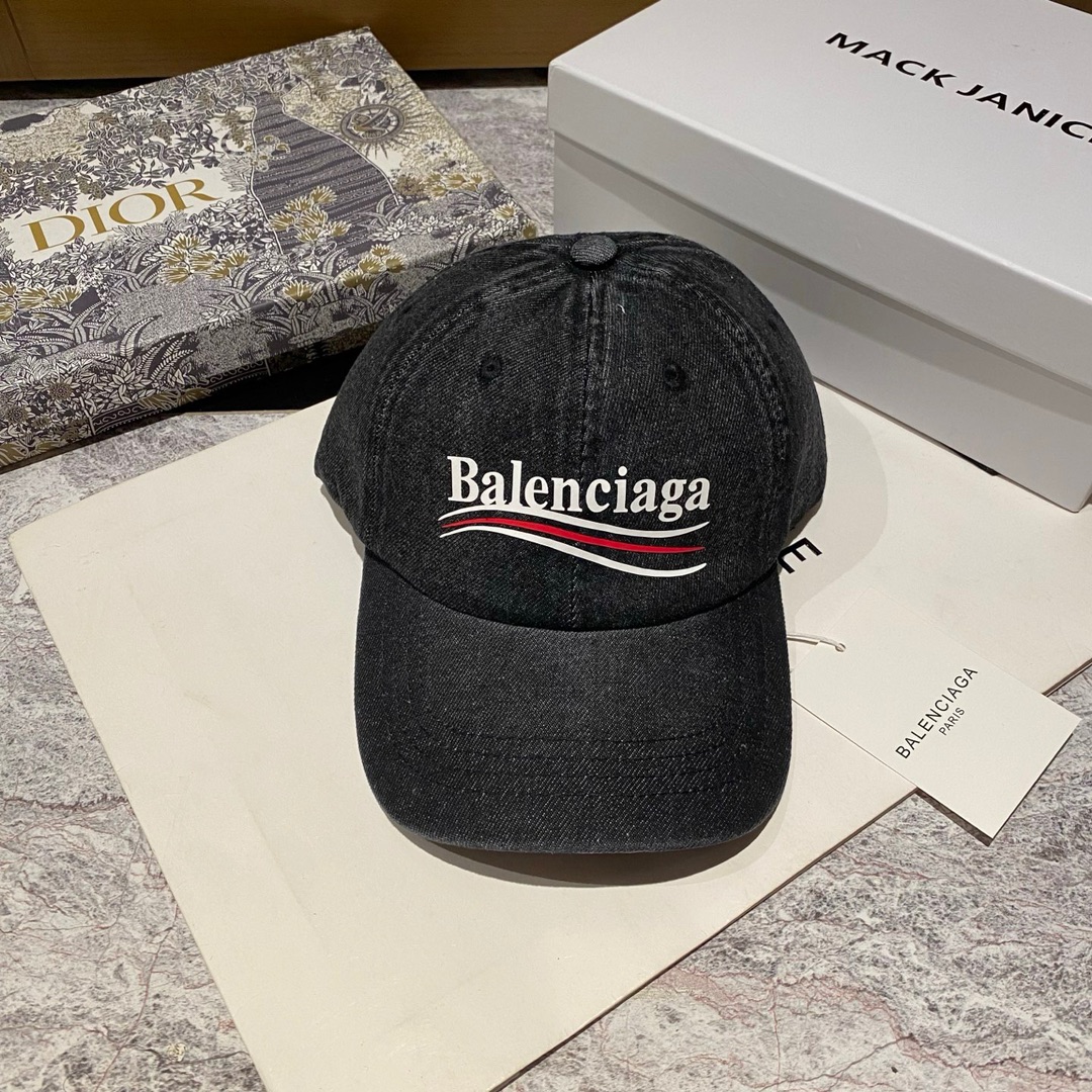 “84 Runs and New Water-Washing Cowboy Caps in Paris Fashion Series” - 图片 3