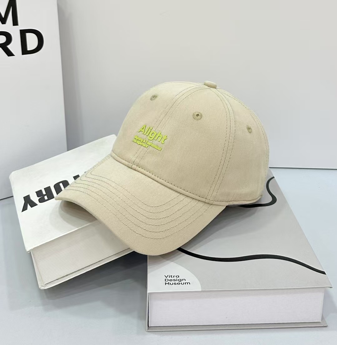 NO:223653,Running volume, trendy brand series baseball hats, full of luxury!  Good style!  Hat Straw Hat Fisherman Hat Baseball Hat Knitted Hats, Hats, espadrilles,hats19860909跑量 潮牌系列棒球帽 轻奢十足！版型好！帽子草帽渔夫帽棒球帽针织帽,帽子,espadrilles,hats,hat