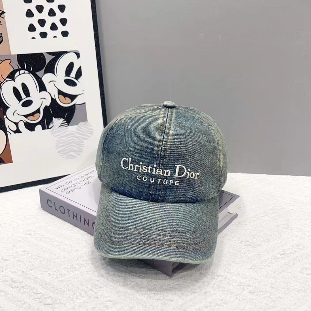 NO:223681,Running volume D home ~ new denim baseball cap washing and old denim baseball cap newly launched washing cowboy series, casual and versatile wardrobe matching artifact hat straw hat fisherman hat baseball cap knit hat, hat, dior, espadrilles, hats19860909跑量 D家～新款牛仔布棒球帽 水洗做旧牛仔布棒球帽 新推出洗水牛仔系列,休闲百搭 衣橱搭配神器帽子草帽渔夫帽棒球帽针织帽,帽子,dior,espadrilles,hats,hat