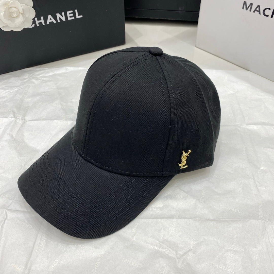 NO:224122,Running volume YSL~New four-season baseball cap High quality custom logo Material: cotton Head circumference: 56-58 All-can be hat Straw hat Fisherman's hat Baseball cap Knit hat, hat, saint laurent, espadrilles, hats19860909跑量 YSL～新款四季棒球帽 高品质定制logo 材质:棉 头围:56-58均可帽子草帽渔夫帽棒球帽针织帽,帽子,saint laurent,espadrilles,hats,hat