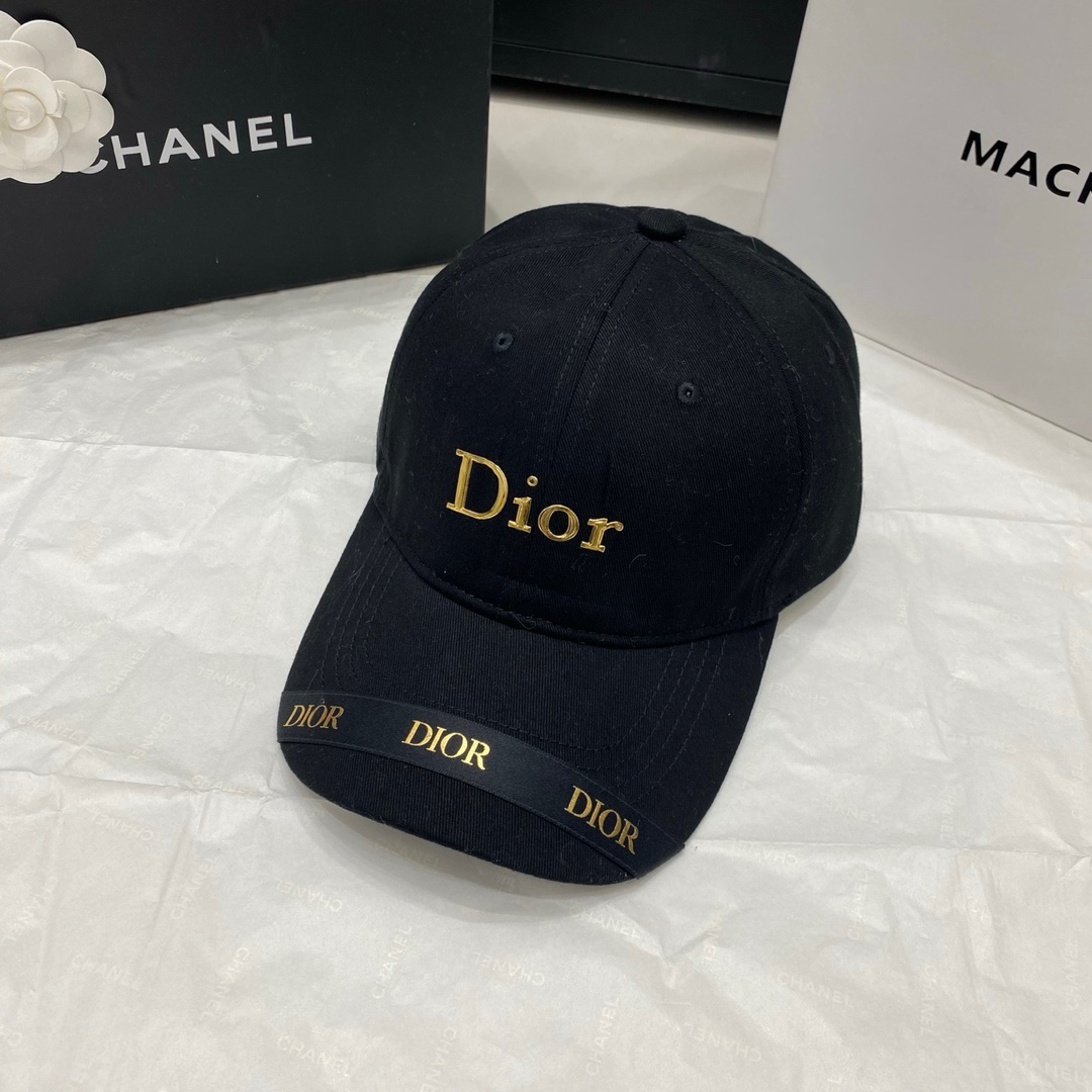 NO:224131,Running volume D-new four-season baseball cap high-quality custom logo Material: cotton Head circumference: 56-58 All-can be hat Straw hat Fisherman's hat Baseball cap Knit hat, hat, dior, espadrilles, hats19860909跑量 D家～新款四季棒球帽 高品质定制logo 材质:棉 头围:56-58均可帽子草帽渔夫帽棒球帽针织帽,帽子,dior,espadrilles,hats,hat