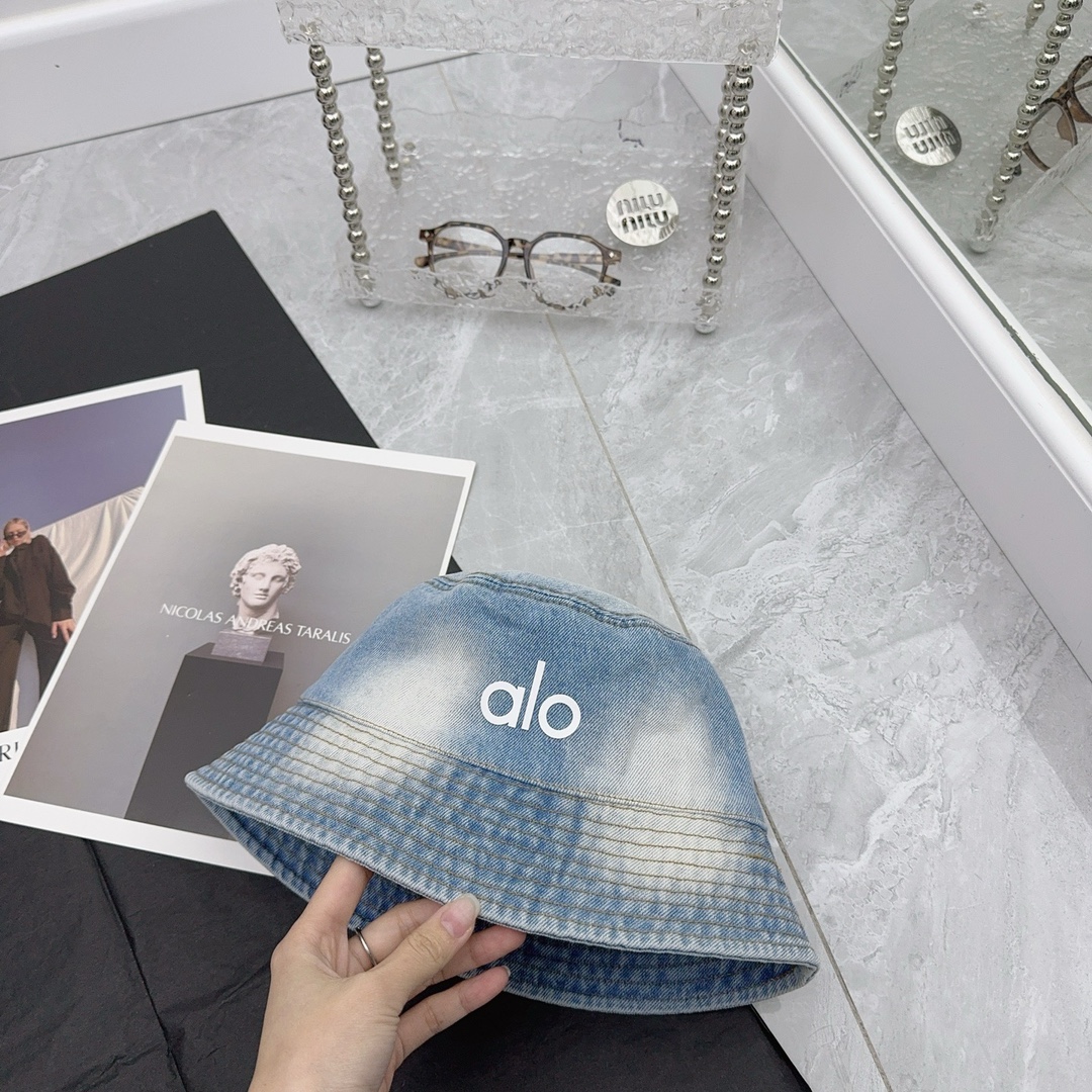 NO:224149,Running alo new denim hat, tie-dye color matching, wash fabric, and the hat shape is super good!  Hat Straw Hat Fisherman Hat Baseball Hat Knitted Hats, Hats, espadrilles,hats19860909跑量 alo新款牛仔帽 扎染配色,水洗面料,帽型超好！帽子草帽渔夫帽棒球帽针织帽,帽子,espadrilles,hats,hat