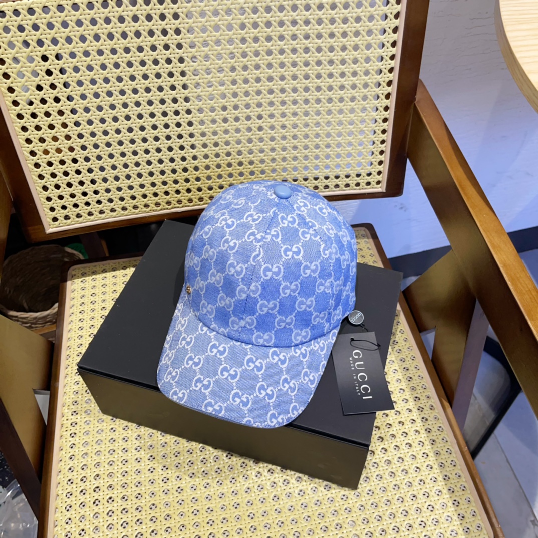 NO:224194,Running volume Gucci Gucci new jacquard letter baseball cap classic presbyterian letters, everlasting fashion ins blogger styling small items hat straw hat fisherman hat baseball cap knit hat, hat, gucci, espadrilles, hats19860909跑量 Gucci 古琦新款提花字母棒球帽 经典老花字母,永不垂朽的时尚 ins博主凹造型小单品帽子草帽渔夫帽棒球帽针织帽,帽子,gucci,espadrilles,hats,hat