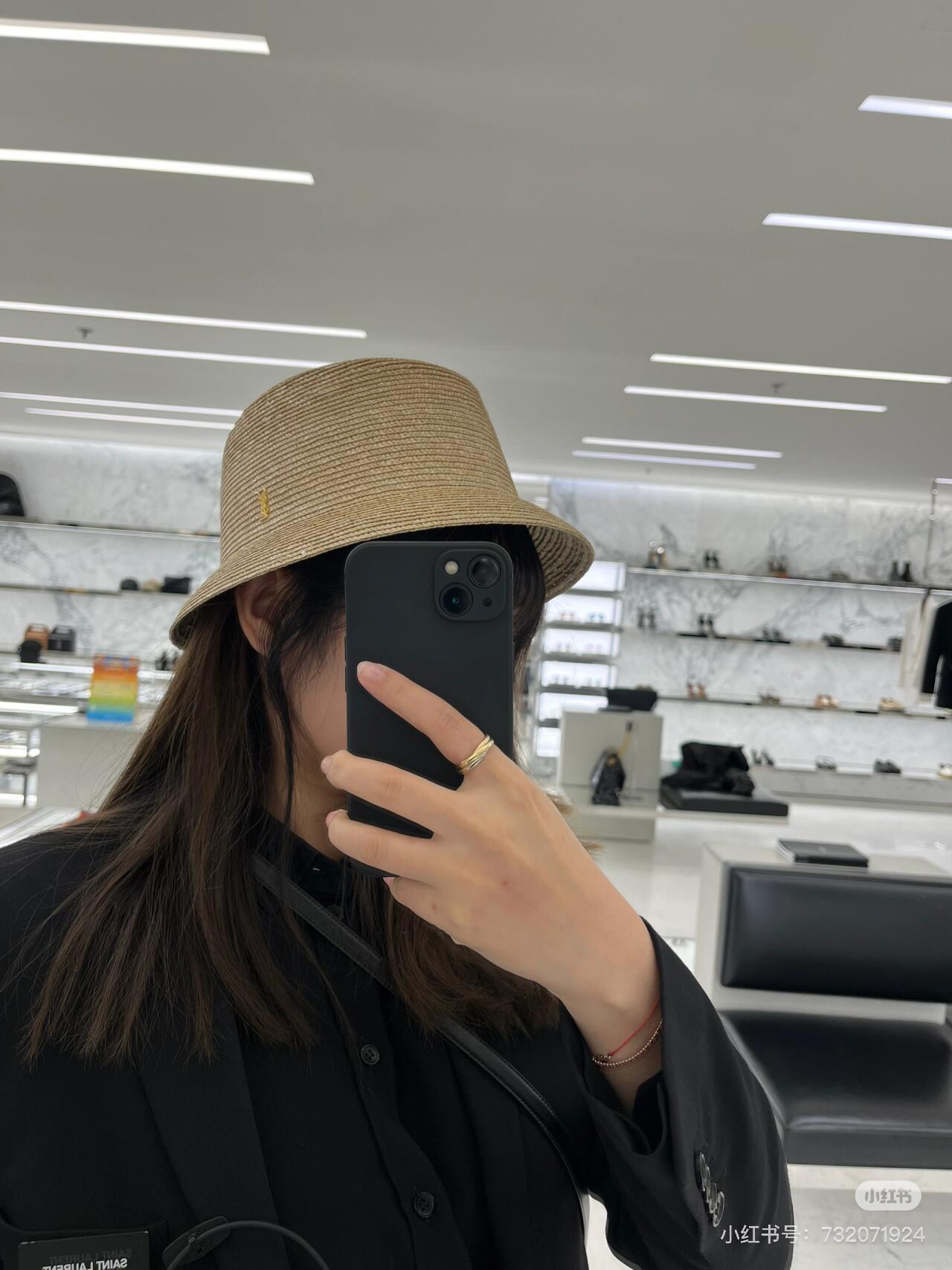 NO:224242,Running 25 new ones - YSL straw pot hat Ultrafine straw straw with hardware versatile and fashionable style natural hat Straw hat Fisherman hat Baseball hat Knit hat, hat, saint laurent, espadrilles, hats19860909跑量 25上新 —— YSL草盆帽 超细麦秆草搭配五金百搭时尚款 本色帽子草帽渔夫帽棒球帽针织帽,帽子,saint laurent,espadrilles,hats,hat