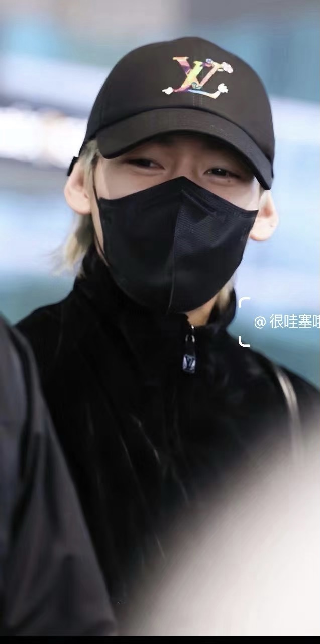 NO:224726,Running quotient donkey ~ new baseball cap embroidered letters The color is so special~ Close your eyes and it is all white in color hat straw hat fisherman hat baseball cap knit hat, hat, louis vuitton, louis vuitton, espadrilles, hats19860909跑量 驴家～新款棒球帽 刺绣字母 颜色做的太特别了～ 闭眼入 全是显白的颜色帽子草帽渔夫帽棒球帽针织帽,帽子,louis vuitton,louis vuitton,espadrilles,hats,hat