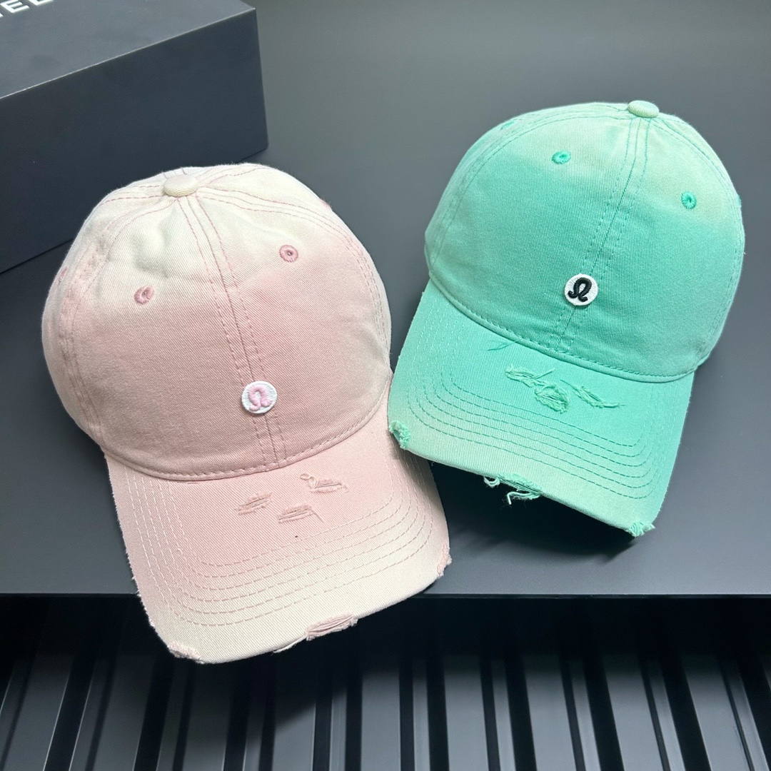NO:224729,Running volume LuLulemon baseball cap New gradient color system ~ Fashionable, full of high-end feel, and the hat shape is positive!  Hat Straw Hat Fisherman Hat Baseball Hat Knitted Hats, Hats, espadrilles,hats19860909跑量 LuLulemon棒球帽 新款渐变色系～ 洋气 高级感十足 帽型正！帽子草帽渔夫帽棒球帽针织帽,帽子,espadrilles,hats,hat