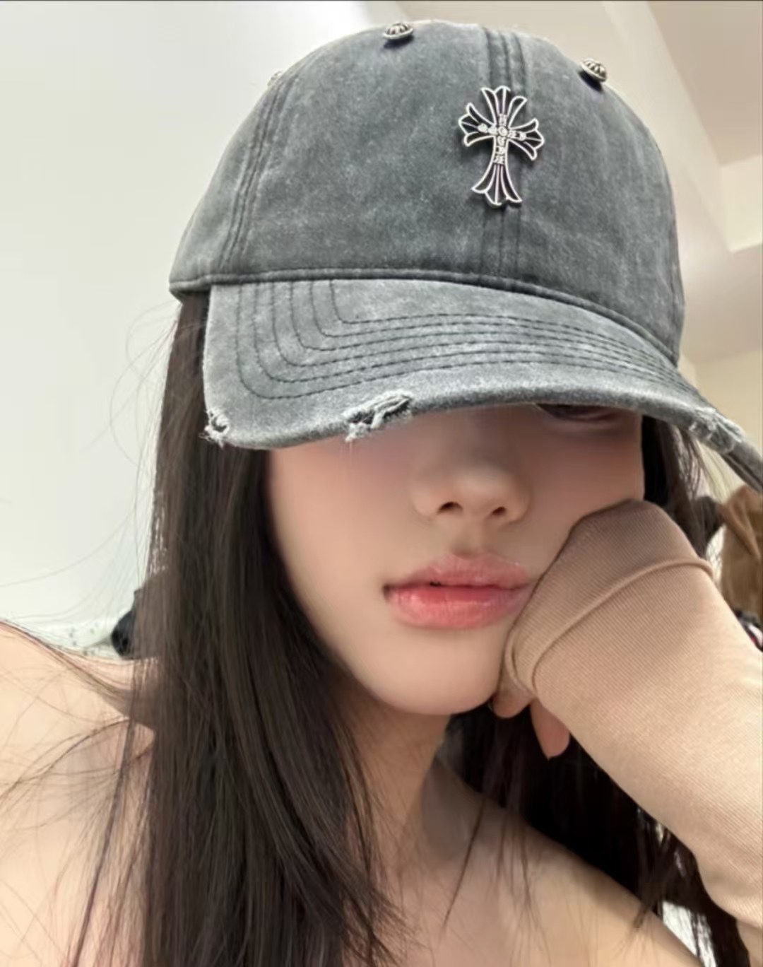 NO:224768,Running 25 new models - popular Croxin baseball cap versatile and fashionable style dark gray hat straw hat fisherman hat baseball cap knit hat, hat, chrome hearts, espadrilles, hats19860909跑量 25上新 —— 爆款克罗心棒球帽 百搭时尚款 深灰色帽子草帽渔夫帽棒球帽针织帽,帽子,chrome hearts,espadrilles,hats,hat