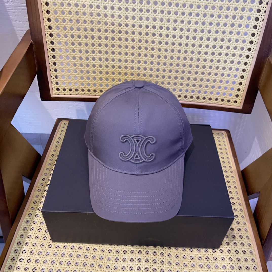 NO:225919,Running volume Celin exclusive zp spot instant development series Every small detail is exclusively customized development Fabric fixed weaving fixed dye inner cotton webbing Electroplating brass hardware Spot instant delivery!  Hat Straw Hat Fisherman Hat Baseball Hat, Hats, Celine, espadrilles, hats19860909跑量 Celin 独家zp 现货秒发开发系列 每一个小细节都是独家定制开发 面料定织定染内里全棉织带 电镀黄铜五金 现货秒发！帽子草帽渔夫帽棒球帽,帽子,celine,espadrilles,hats,hat