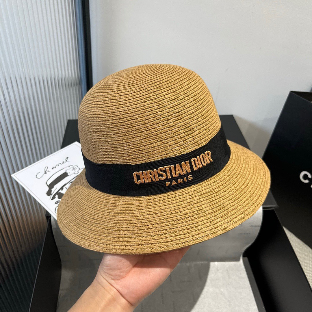 NO:226431,Running Dior New - Papyrus Basin Hat Fashionable Sunshade Black White Beige Straw Hat Fisherman's Hat Baseball Hat, Hats, Dior, espadrilles, Hats19860909跑量 Dior 上新 —— 纸草盆帽 时尚遮阳两不误 黑色 白色 米色帽子草帽渔夫帽棒球帽,帽子,dior,espadrilles,hats,hat