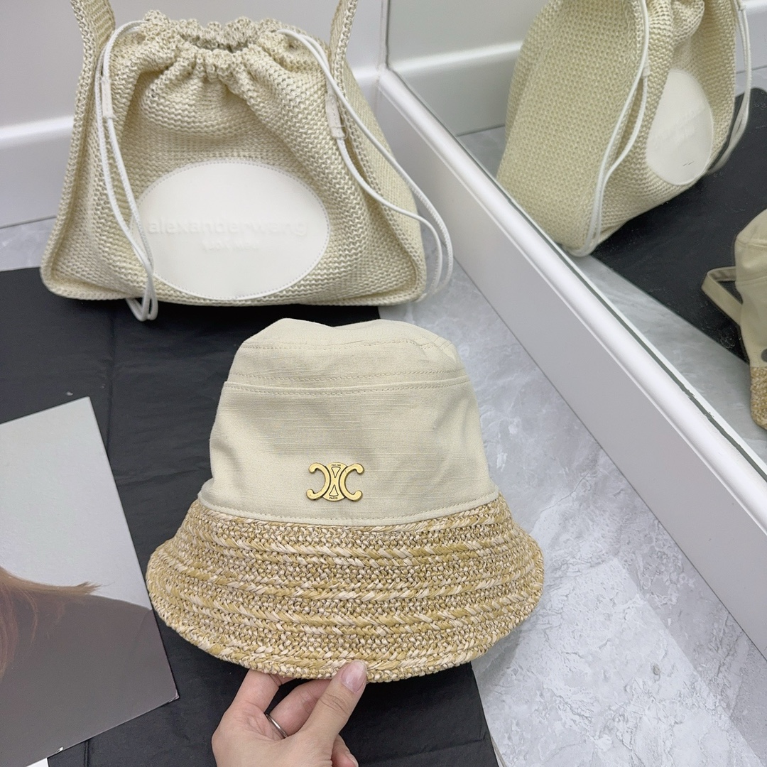 NO:227195,Running volume Celine~ straw-woven spliced ​​fisherman's hat. It has a special design, both sides can be worn, and it is full of high-end Korean style!  Popular products!  !  !  Hat Straw Hat Fisherman Hat Baseball Hat, Hats, Celine, espadrilles, espadrilles, hats19860909跑量 Celine～草编拼接渔夫帽 很特别的设计,双面可戴 韩系高级感十足！爆款！！！帽子草帽渔夫帽棒球帽,帽子,celine,espadrilles,espadrilles,hats,hat
