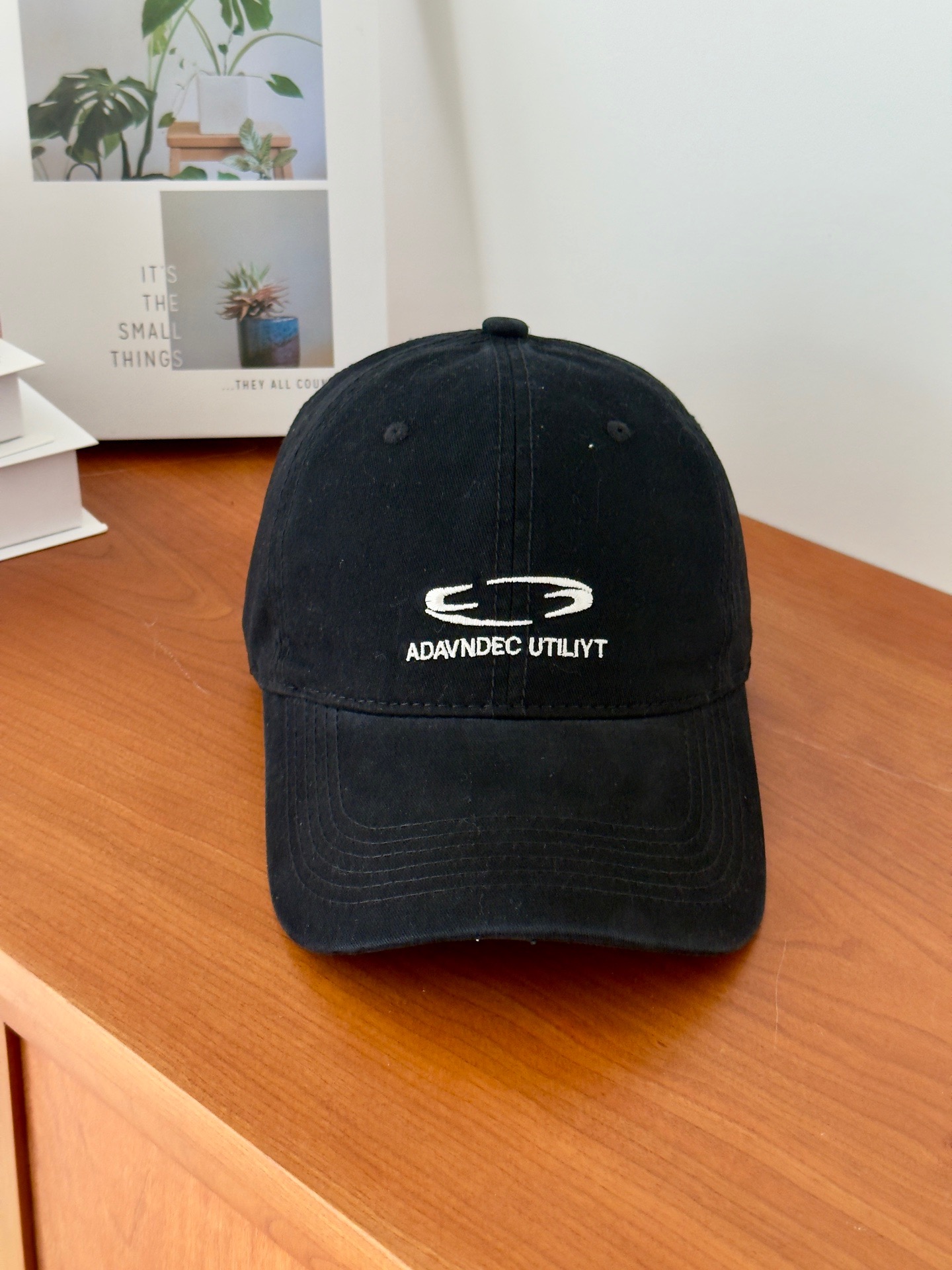 NO:228432,Running volume trendy brand ~ new style retro baseball cap pure cotton suitable for all seasons of the year!  The same style as men and women, full of simple and high-end feel!  Running model, close your eyes and rush!  Hat Straw Hat Fisherman Hat Baseball Hat, Hats, espadrilles, hats19860909跑量 潮牌～新款 复古棒球帽 纯棉 适合一年四季！ 男女同款,简约高级感满满！ 跑量款 闭眼冲！帽子草帽渔夫帽棒球帽,帽子,espadrilles,hats,hat