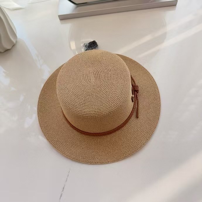 NO:229529,Running volume Loewe~~The new summer thin braided small basin hat is a practical and beautiful beauty. It requires a cool color in summer. It is a super beautiful flat top sunshade and a powerful PP grass penis!  Material: Planting grass Head circumference: 57cm adjustable hat Straw hat Fisherman hat Baseball hat, hat, loewe, espadrilles, hats19860909跑量 Loewe～～夏季新款细辫小盆帽 实用的高颜值美物,夏日就是需要清凉色系, 超美平顶遮阳凹造型利器,PP草遮阳具好！ 材质:植草 头围:57cm可调节帽子草帽渔夫帽棒球帽,帽子,loewe,espadrilles,hats,hat