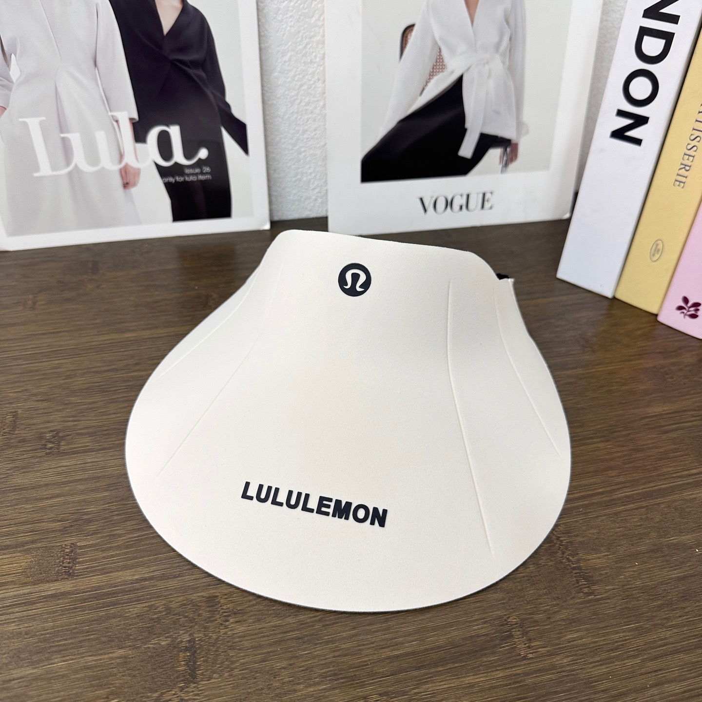 NO:229438,Running volume LuLulemon~New, traceless integrated sun protection space hat, golf essential, light and sun protection hat, straw hat, fisherman hat, baseball hat, hat, espadrilles, hats19860909跑量 LuLulemon～新款 无痕一体防晒空顶帽,早上出门跑步♀,高尔夫必备,又轻又防晒帽子草帽渔夫帽棒球帽,帽子,espadrilles,hats,hat
