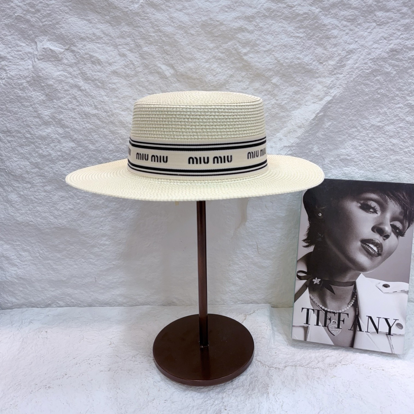 NO:344020,Running volume MiuMiu~Elegant PP grass sun hat, sweet style, very delicate hat shape, sunshade shape impeccable!  Head circumference: 57cm hat Straw hat Fisherman hat Baseball hat, hat, miumiu, espadrilles, hats跑量 MiuMiu～优雅PP草遮阳帽,甜美风, 很秀气的帽型,遮阳凹造型都无可挑剔！ 头围:57cm帽子草帽渔夫帽棒球帽,帽子,miumiu,espadrilles,hats,hat
