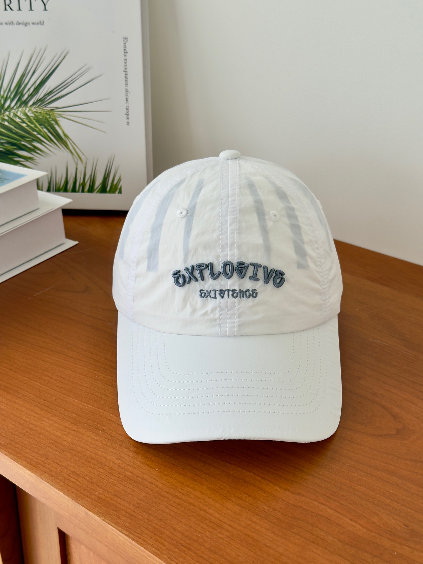 NO:348811,Running volume trendy brands~ New spring and summer baseball caps, new technology fabrics, quick-drying pure cotton baseball caps, thin and breathable, the first choice for summer baseball caps, Korean color, good-looking!  Hat Straw Hat Fisherman Hat Baseball Hat, Hats, espadrilles, hats跑量 潮牌～春夏新款棒球帽 新科技面料,速干纯棉棒球帽 轻薄透气,夏季首选棒球帽 韩版色调,好看！帽子草帽渔夫帽棒球帽,帽子,espadrilles,hats,hat