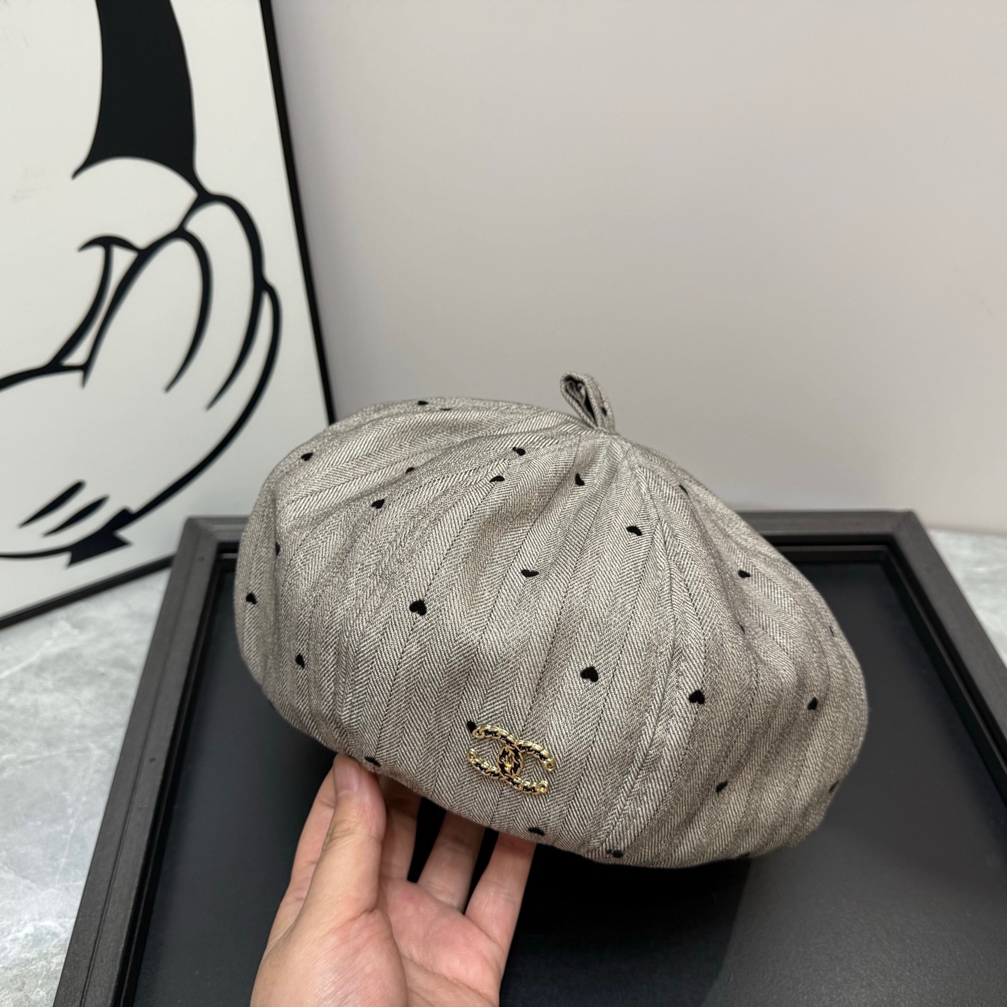 NO:350904,Running volume, Xiaoxiang new style, simple temperament, beret, excellent texture, straw hat, fisherman hat, baseball hat, hat, espadrilles, hats跑量 小香新款 简约气质贝雷帽 质感绝佳帽子草帽渔夫帽棒球帽,帽子,espadrilles,hats,hat