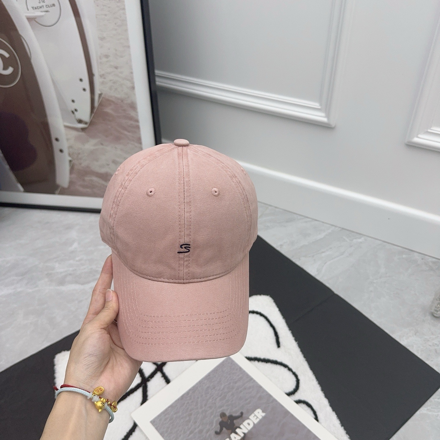 NO:353892,Running volume, new trendy brand simple baseball cap, classic minimalist style, new colors, full of Korean atmosphere!  Hat Straw Hat Fisherman Hat Baseball Hat, Hats, espadrilles, hats跑量 潮牌新款简约棒球帽 经典的极简风,新色系,韩系氛围感十足！帽子草帽渔夫帽棒球帽,帽子,espadrilles,hats,hat