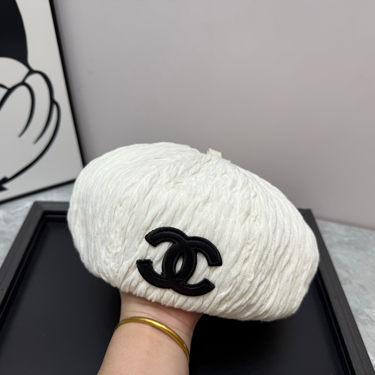 NO:354063,Running volume, Xiaoxiang~New style, simple temperament, octagonal hat, excellent texture, straw hat, fisherman hat, baseball hat, hat, espadrilles, hats跑量 小香～新款 简约气质八角帽 质感绝佳帽子草帽渔夫帽棒球帽,帽子,espadrilles,hats,hat