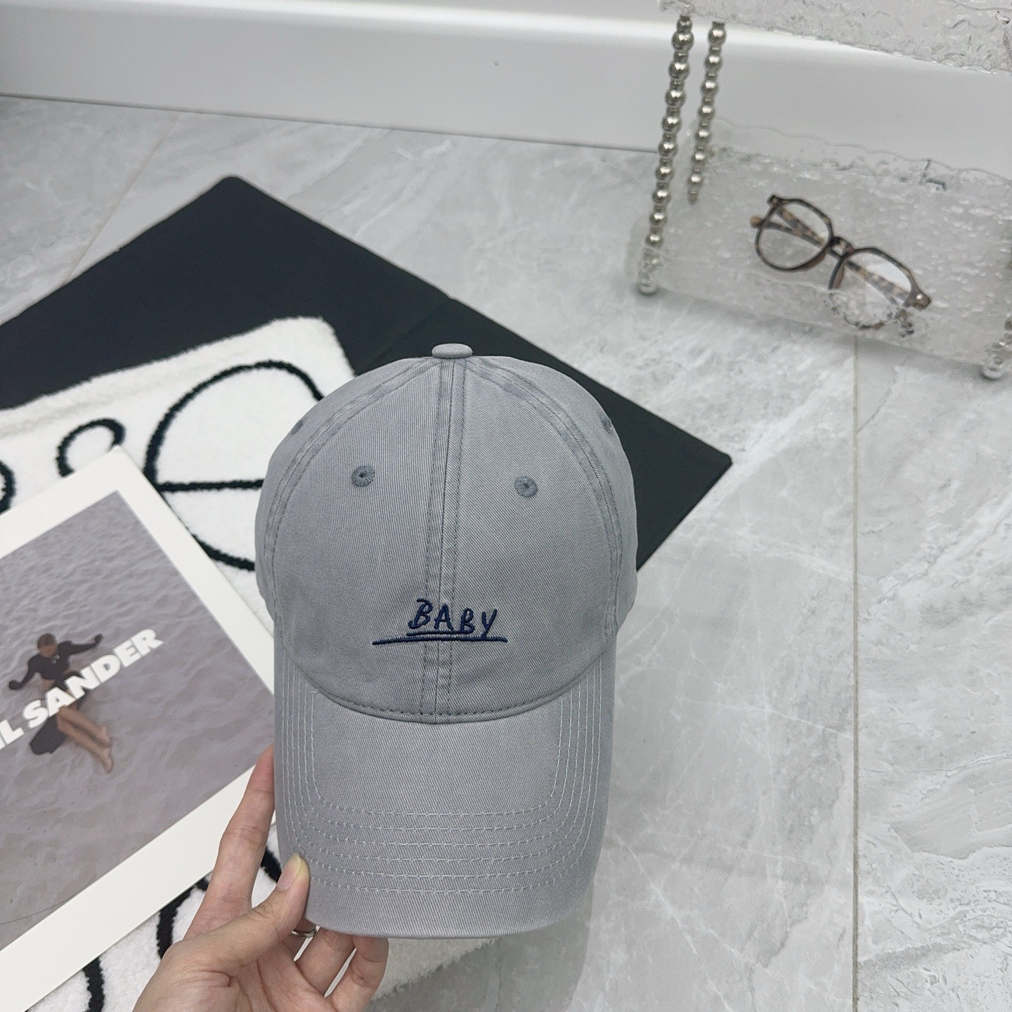 NO:354051,Running volume, new letter baseball cap, Korean atmosphere!  Simple and high-end hat full of straw hat fisherman hat baseball hat, hat, espadrilles, hats跑量 新款字母棒球帽 韩系氛围感十足！ 简约高级感满满帽子草帽渔夫帽棒球帽,帽子,espadrilles,hats,hat