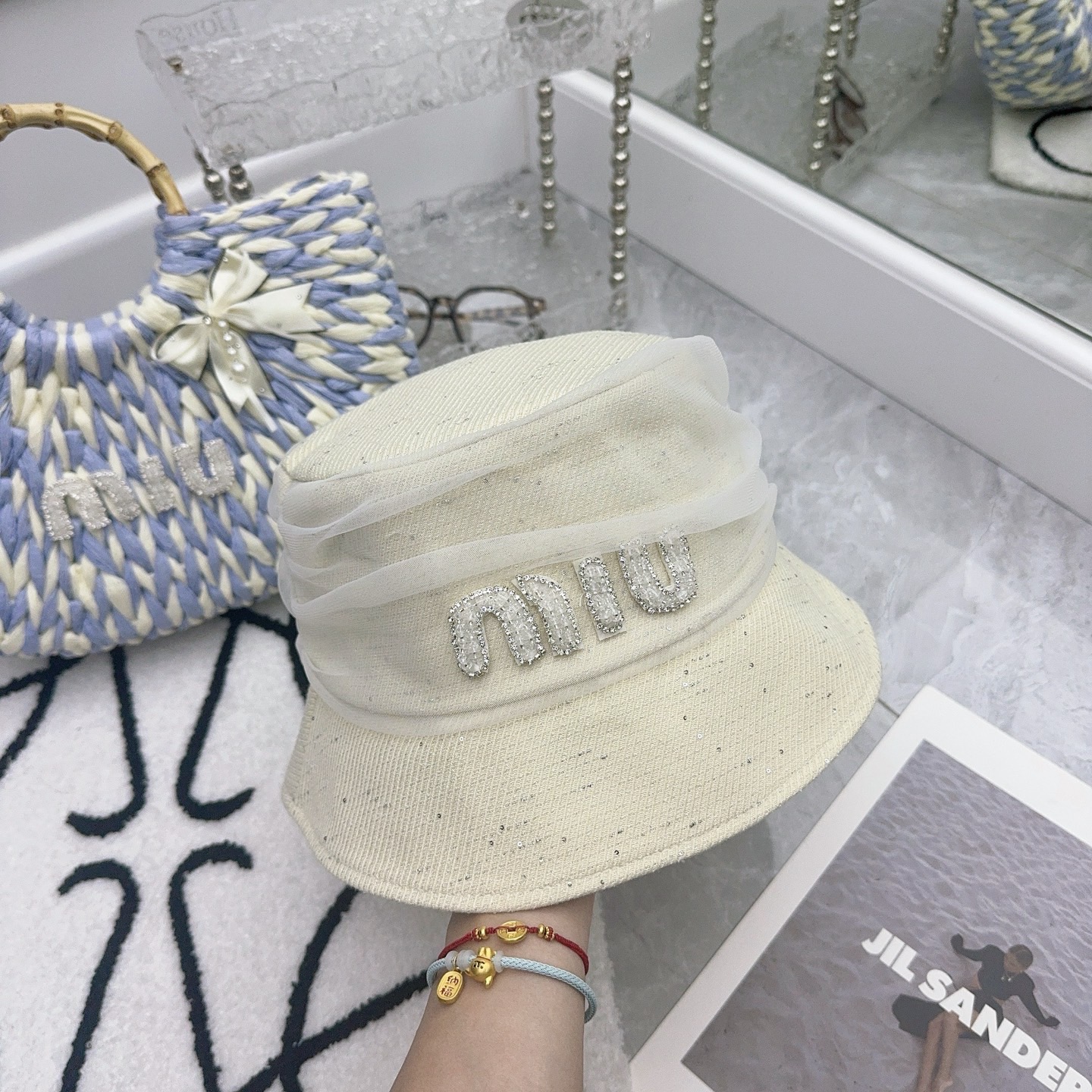 NO:355856,Running volume mumu new fisherman hat heavy industry sequin craft chiffon combination, fairy-like hat straw hat fisherman hat baseball hat, hat, espadrilles, hats跑量 mumu新款渔夫帽 重工亮片工艺 雪纺的结合,仙气十足帽子草帽渔夫帽棒球帽,帽子,espadrilles,hats,hat