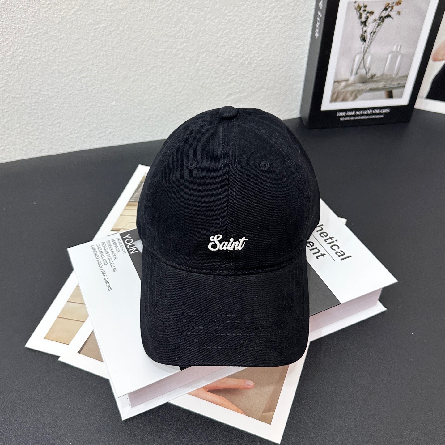 NO:358586,Running volume trendy brands~ New styles that are a must-have for early autumn outfits. Every color is very versatile~ My favorite hat shape is not picky about people!  Hat Straw Hat Fisherman Hat Baseball Hat, Hats, espadrilles, hats跑量 潮牌～新款早秋穿搭必入的新款 每一个颜色都很百搭～ 最爱最爱的帽型 不挑人 冲！帽子草帽渔夫帽棒球帽,帽子,espadrilles,hats,hat