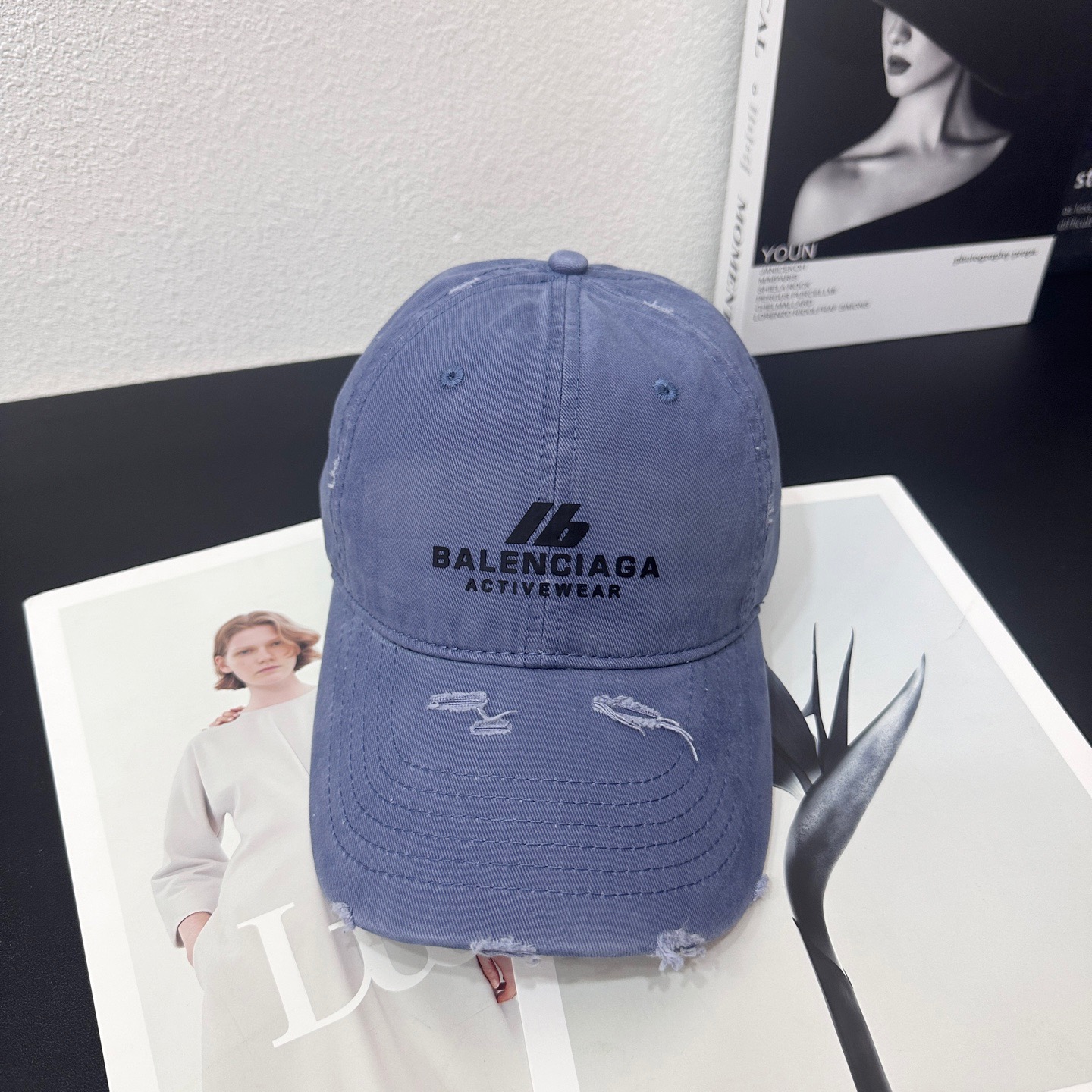 NO:358838,Running volume Paris ~ New Wash Baseball Cap Sweet and Cool Baseball Cap ~ A must-have for fashionable essence!  Soft top casual hat type, comfortable and soft, with twill cotton fabric, which is both a non-faced artifact and the finishing touch of outfits!  Men and women hat straw hat fisherman hat baseball hat, hat, espadrilles,hats跑量 巴黎～新款洗水棒球帽 甜酷棒球帽~时髦精必备款！ 软顶休闲帽型 舒适柔软 采用斜纹棉质面料 既是素颜神器又是穿搭的点睛之笔！男女同款帽子草帽渔夫帽棒球帽,帽子,espadrilles,hats,hat