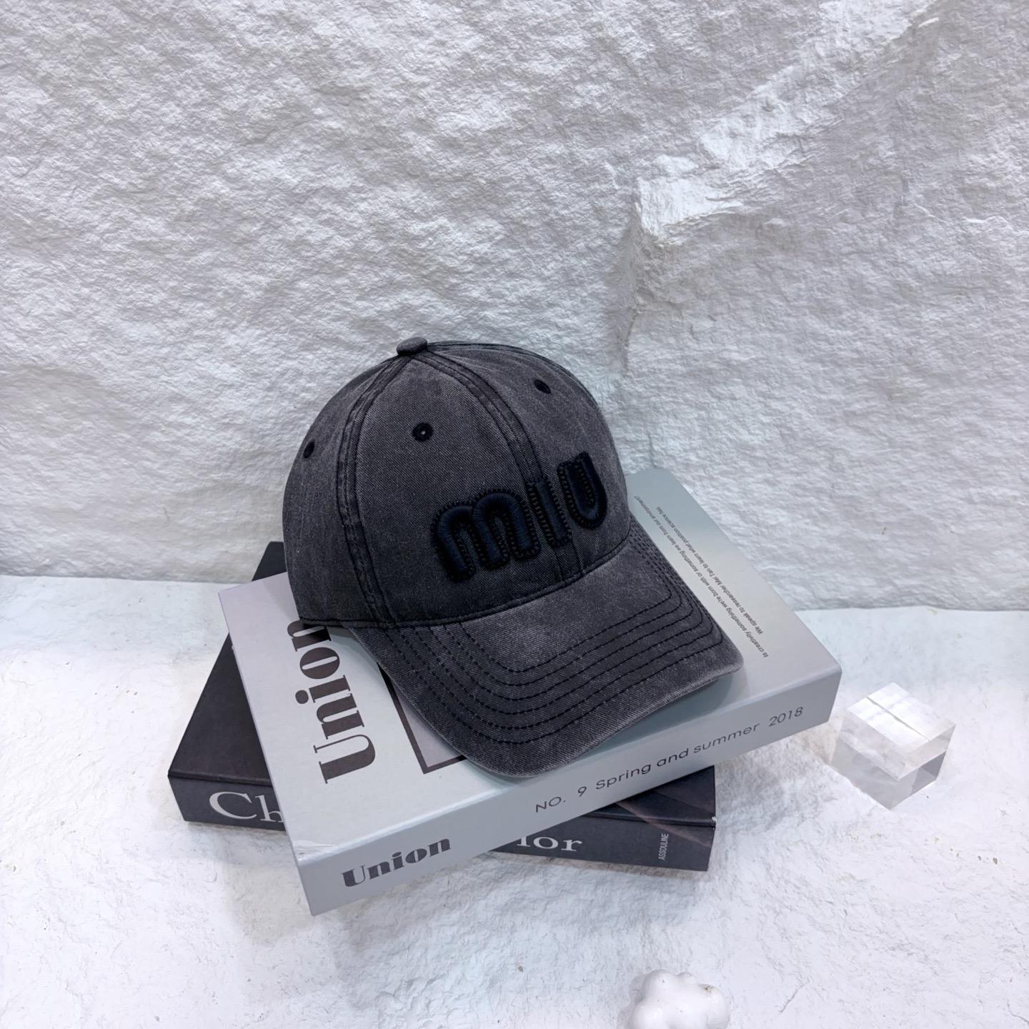 NO:360298,Mumu~ New styles that are a must-have for early autumn outfits. Every color is very versatile~ My favorite hat shape is not picky about people!  Hat Straw Hat Fisherman Hat Baseball Hat, Hats, espadrilles, hats跑量 mumu～新款早秋穿搭必入的新款 每一个颜色都很百搭～ 最爱最爱的帽型 不挑人 冲！帽子草帽渔夫帽棒球帽,帽子,espadrilles,hats,hat