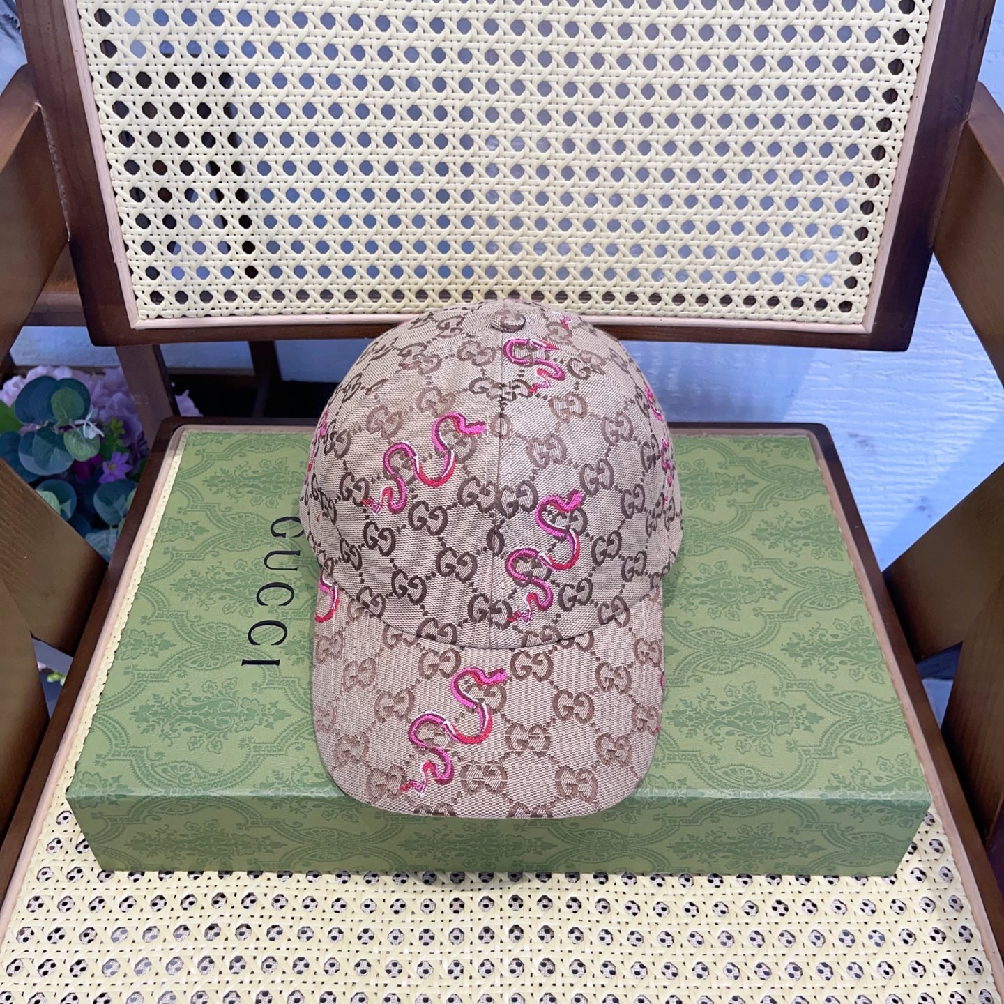 NO:363384,Running volume custom version!  G Home Snake Year Customized Baseball Cap Red Embroidery, festive, this year's special customization!  Head circumference: 57cm hat Straw hat Fisherman hat Baseball hat Knit hat, hat, gucci, espadrilles, hats跑量 定制版！ G家蛇年定制款棒球帽 红色刺绣,喜气洋洋,今年的特别定制款！ 头围:57cm帽子草帽渔夫帽棒球帽针织帽,帽子,gucci,espadrilles,hats,hat