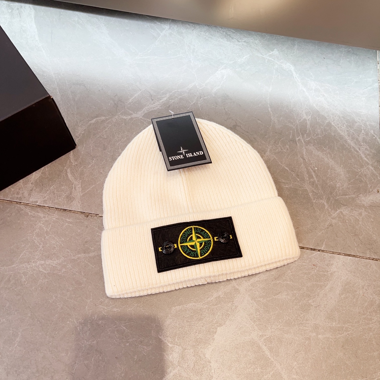 NO:365466,Running volume Stone Island new knitted cold hat for men and women, couple hats, elastic big hat fisherman hat baseball hat knit hat, hat, espadrilles, hats跑量 石头岛新款针织冷帽 男女用,情侣帽,弹力大帽子渔夫帽棒球帽针织帽,帽子,espadrilles,hats,hat
