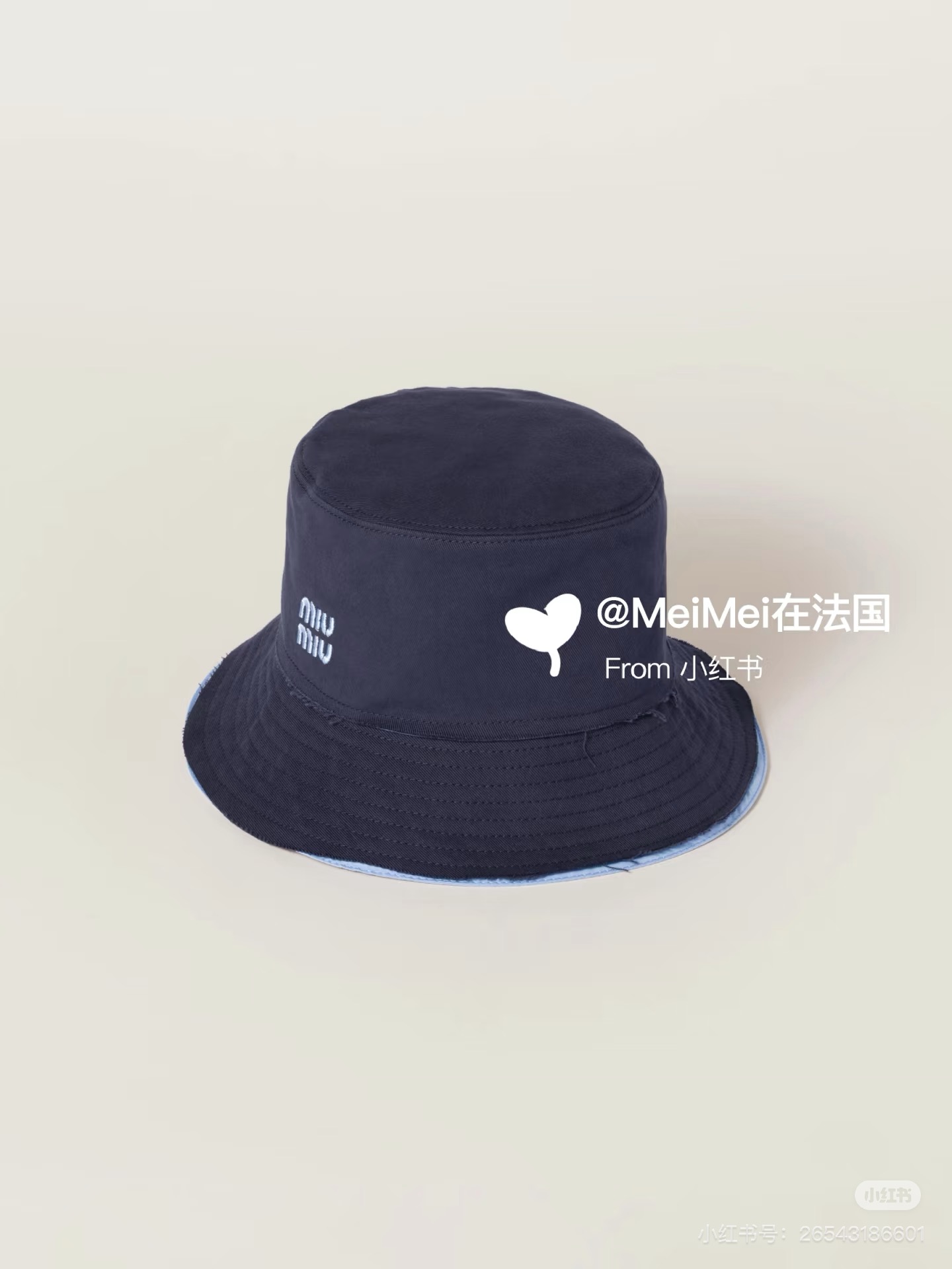 NO:365491,Running volume mumu new spliced ​​hat, full of details, double-layered edges and more textured. Two colors are available. The matching style is absolutely extra points for the hat, fisherman's hat, baseball hat, knit hat, hat, espadrilles, hats跑量 mumu新款拼接帽子 细节满满 磨边双层更具质感. 两色可选哦 配搭造型绝对加分帽子渔夫帽棒球帽针织帽,帽子,espadrilles,hats,hat