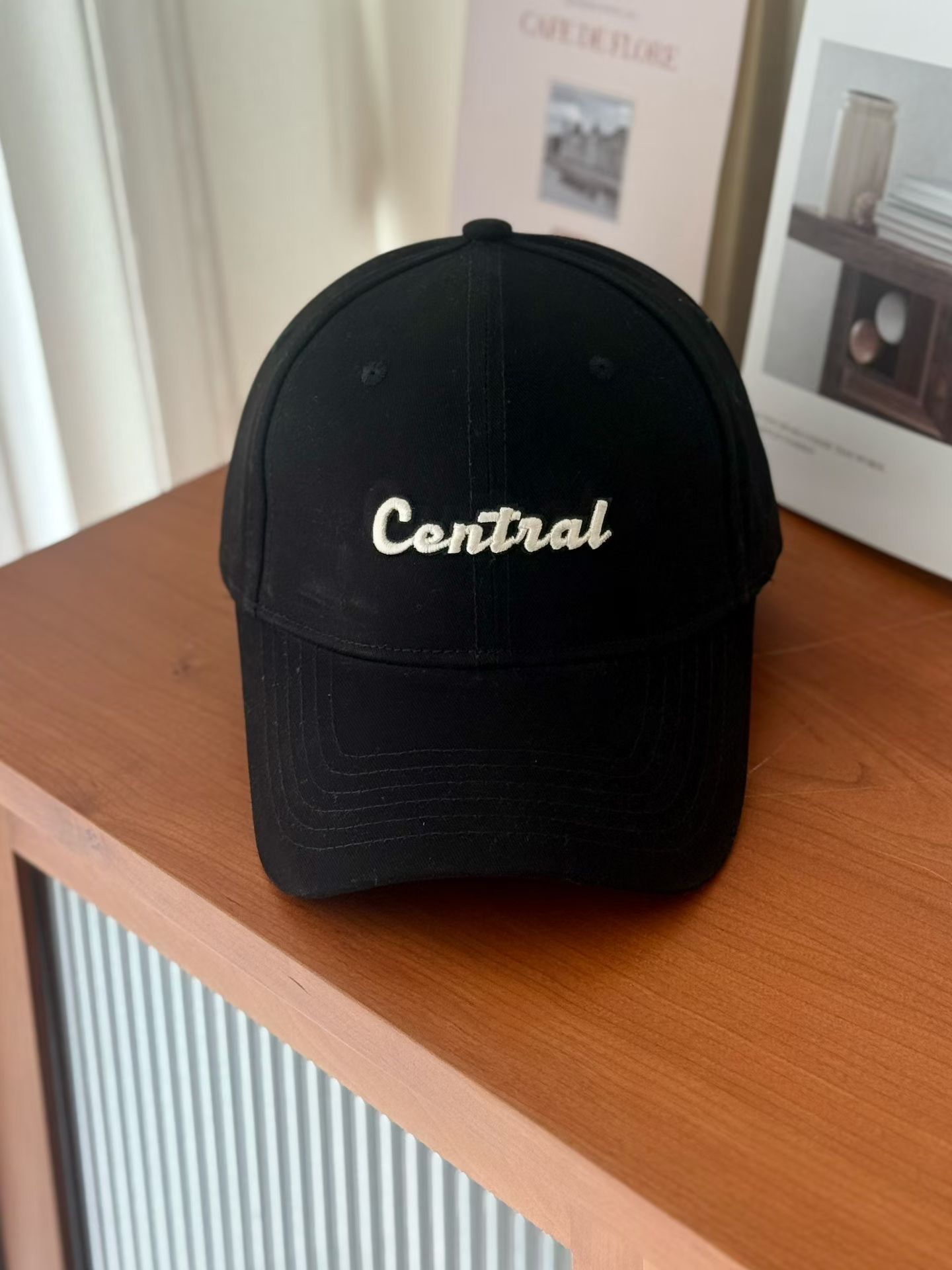 NO:365821,Running volume trendy brands~ Baseball caps, sweet and cool baseball caps~Fashionable essentials!  Soft top casual hat type, comfortable and soft, with twill cotton fabric, which is both a non-faced artifact and the finishing touch of outfits!  Men and women hats fisherman hat baseball hat knit hat, hat, espadrilles,hats跑量 潮牌～棒球帽 甜酷棒球帽~时髦精必备款！ 软顶休闲帽型 舒适柔软 采用斜纹棉质面料 既是素颜神器又是穿搭的点睛之笔！男女同款帽子渔夫帽棒球帽针织帽,帽子,espadrilles,hats,hat