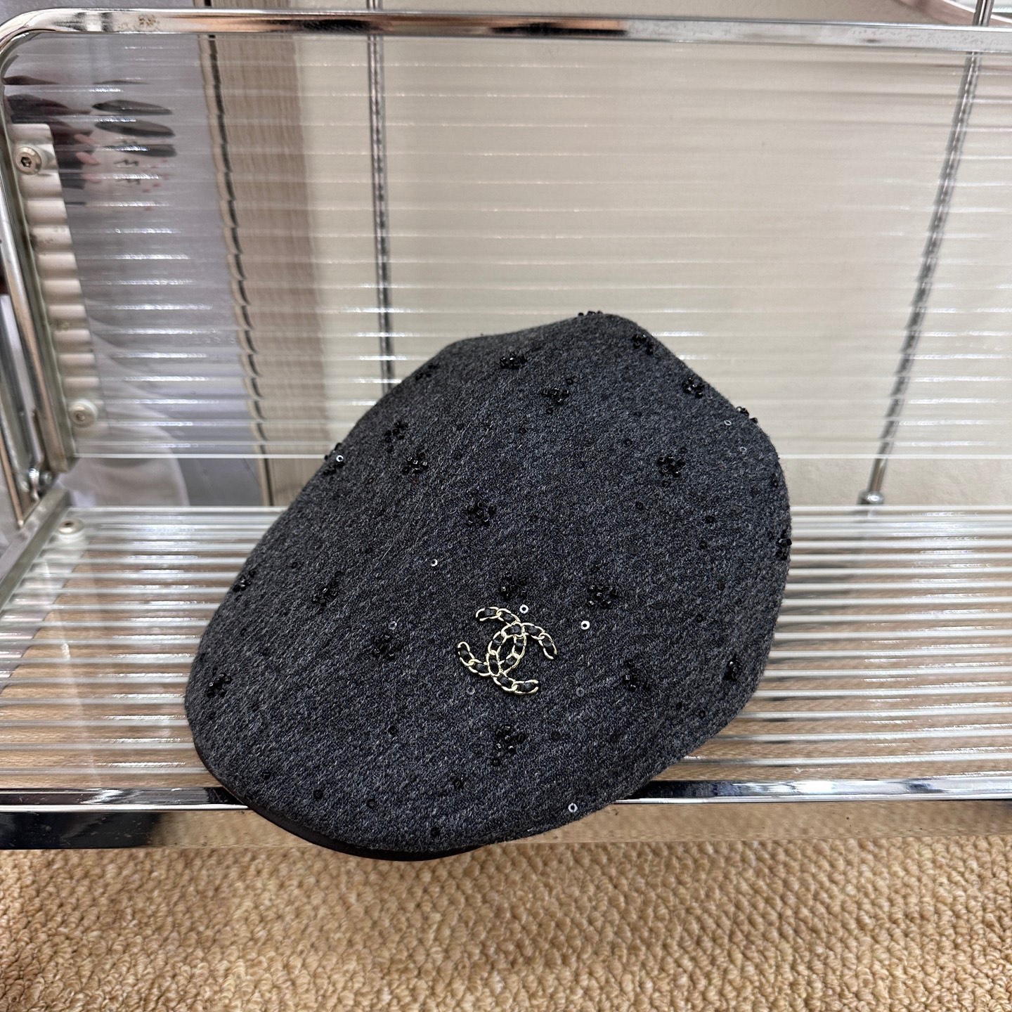 NO:532671,Running volume Xiaoxiang~ New front hat Hats that can be worn both front and back, two ways to wear one hat, super practical hat Fisherman's hat Baseball hat Knitted hat, hat, espadrilles, hats19860909跑量 小香～新款前进帽 前后都能戴的帽子,一顶帽子两种戴法,超级实用帽子渔夫帽棒球帽针织帽,帽子,espadrilles,hats,hat