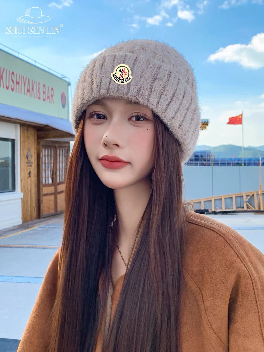 NO:580372,Running volume: Mouth covering ~ Twist knitted hat. Simple but not simple style. The hat brim is widened to show your face. Small hat. Bucket hat. Baseball cap. Knitted hat, hat, Moncler, espadrilles, hats.19860909跑量 蒙口～麻花针织帽 简约不简单的款式 帽边加宽更显脸小帽子渔夫帽棒球帽针织帽,帽子,Moncler,espadrilles,hats,hat