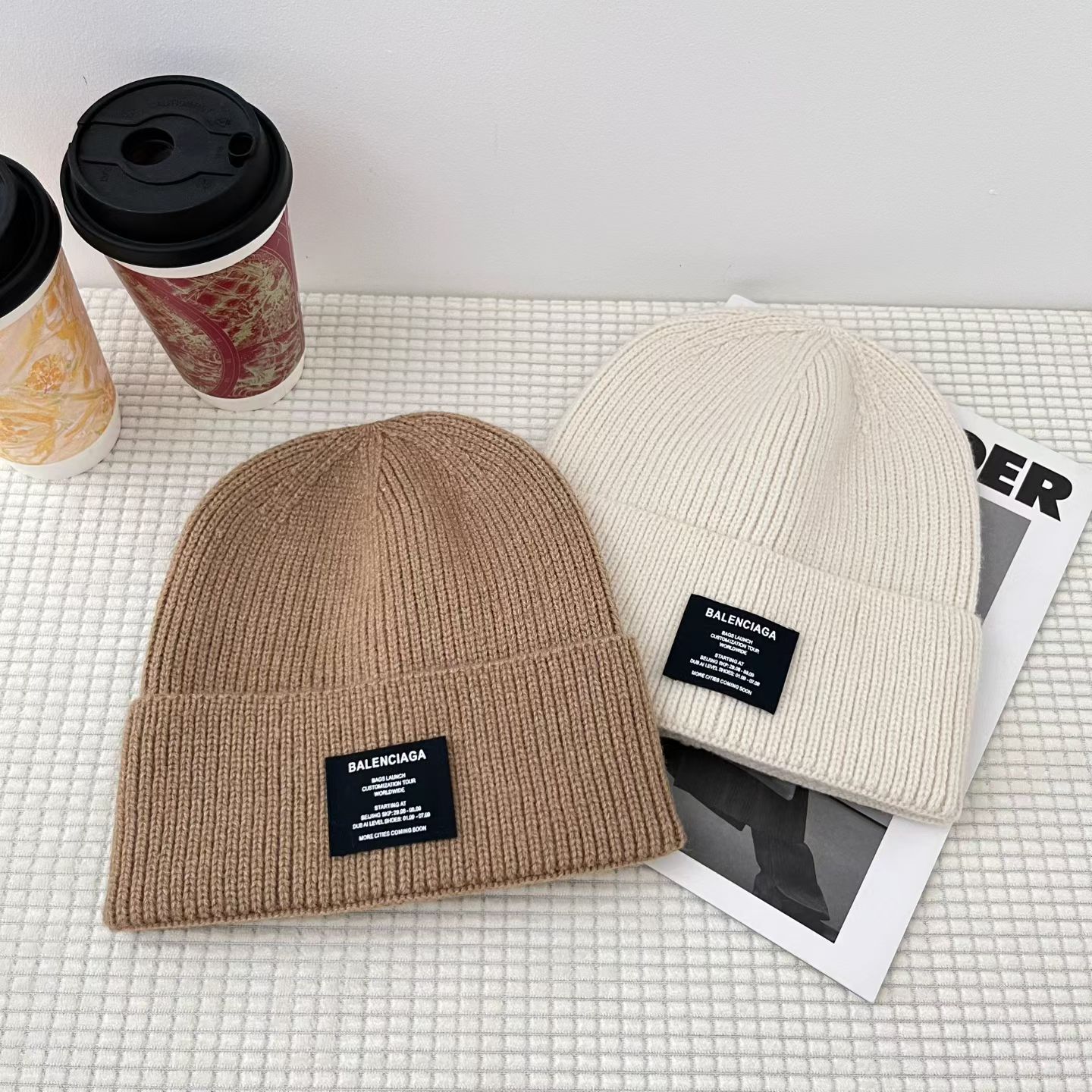 NO:587770,Running volume Paris ~ New hat made of core-spun yarn, not only versatile in color, but also very warm, super comfortable, not fussy about your hair shape, it is simply the patron saint of warmth in winter!  Hats bucket hat, baseball cap, knitted hat, hat, espadrilles, hats19860909跑量 巴黎～新款帽子 包芯纱材质,不仅颜色百搭,还很保暖,超级舒适,不挑头型,简直是冬天的温暖守护神！帽子渔夫帽棒球帽针织帽,帽子,espadrilles,hats,hat