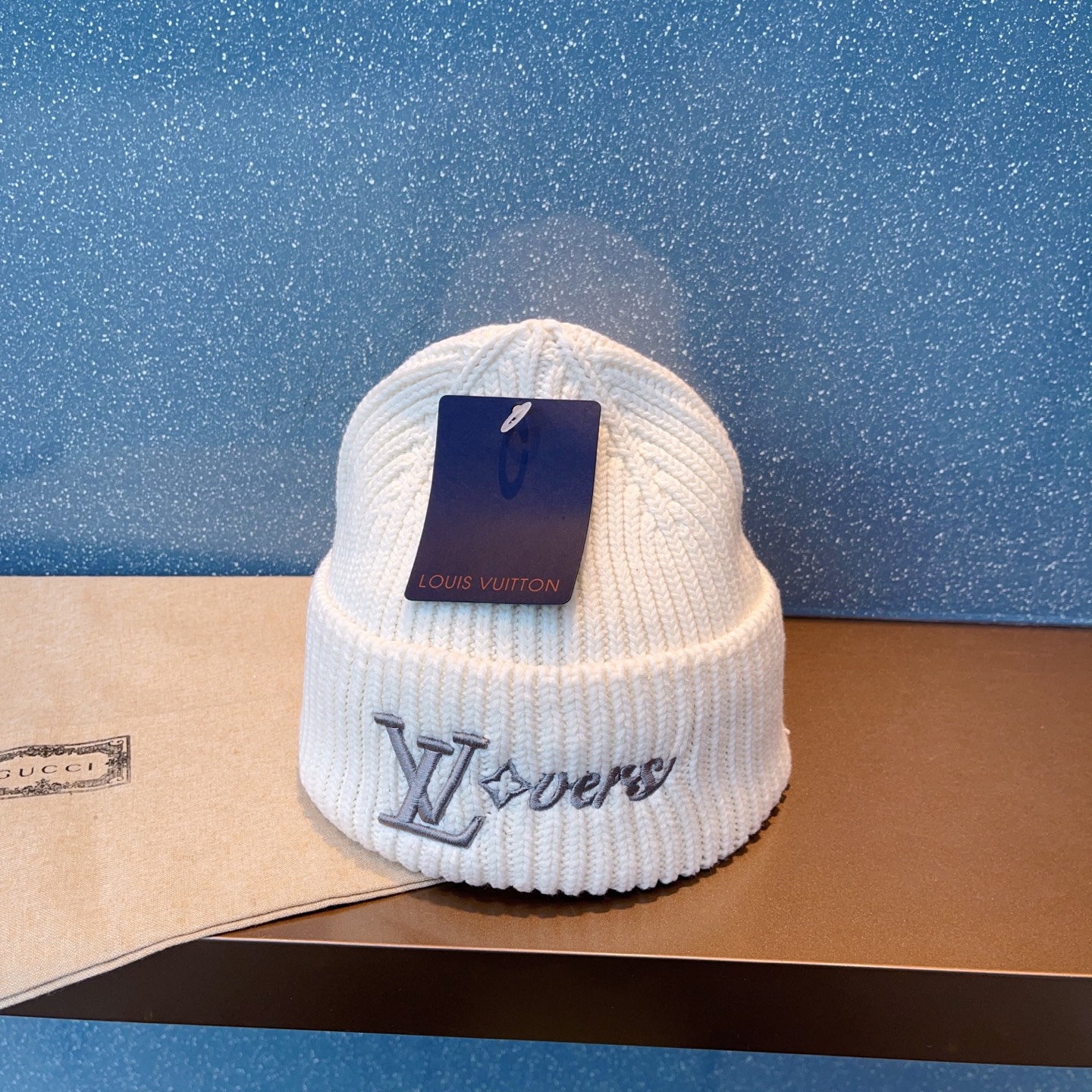 NO:604573,Running volume: Lujia’s new embroidered knitted pullover cold hat is finely knitted and soft to the touch, suitable for daily commuting and going out on the street!  Unisex hats, fisherman hats, baseball caps, knitted hats, hats, louis vuitton, louis vuitton, espadrilles, hats19860909跑量 驴家新款刺绣针织套头帽冷帽 细腻针织,触感柔软,日常通勤、出街都适合！ 男女同款帽子渔夫帽棒球帽针织帽,帽子,louis vuitton,louis vuitton,espadrilles,hats,hat