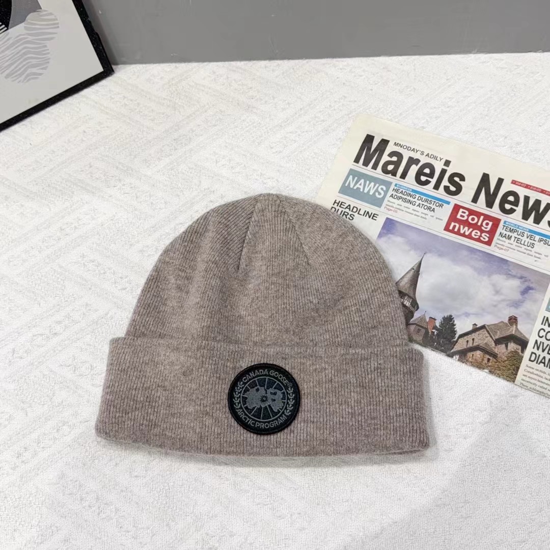 NO:604622,Running volume: Dagoose’s new knitted pullover cold hat is finely knitted and soft to the touch, suitable for daily commuting and going out on the street!  Unisex hats, fisherman hats, baseball caps, knitted hats, hats, espadrilles, hats19860909跑量 大鹅新款针织套头帽冷帽 细腻针织,触感柔软,日常通勤、出街都适合！ 男女同款帽子渔夫帽棒球帽针织帽,帽子,espadrilles,hats,hat