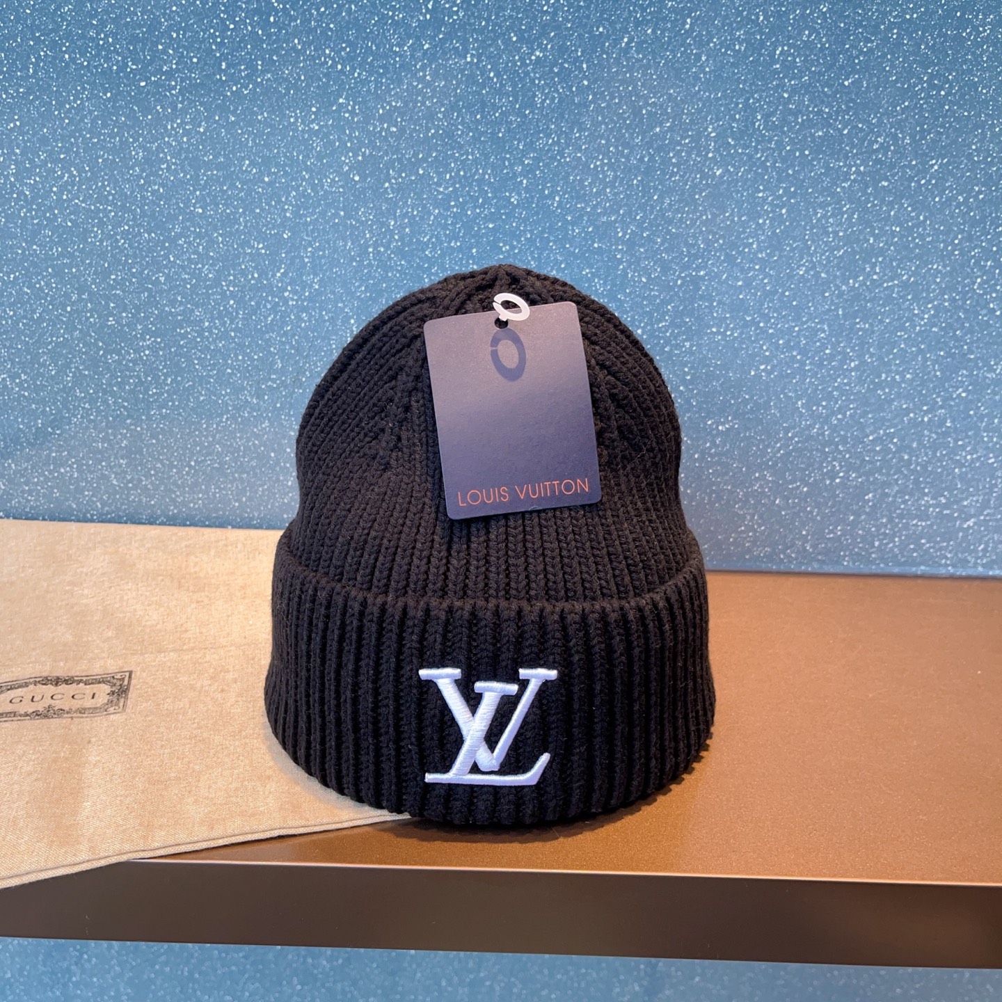 NO:604627,Running volume: Lujia’s new embroidered knitted pullover cold hat is finely knitted and soft to the touch, suitable for daily commuting and going out on the street!  Unisex hats, fisherman hats, baseball caps, knitted hats, hats, louis vuitton, louis vuitton, espadrilles, hats19860909跑量 驴家新款刺绣针织套头帽冷帽 细腻针织,触感柔软,日常通勤、出街都适合！ 男女同款帽子渔夫帽棒球帽针织帽,帽子,louis vuitton,louis vuitton,espadrilles,hats,hat