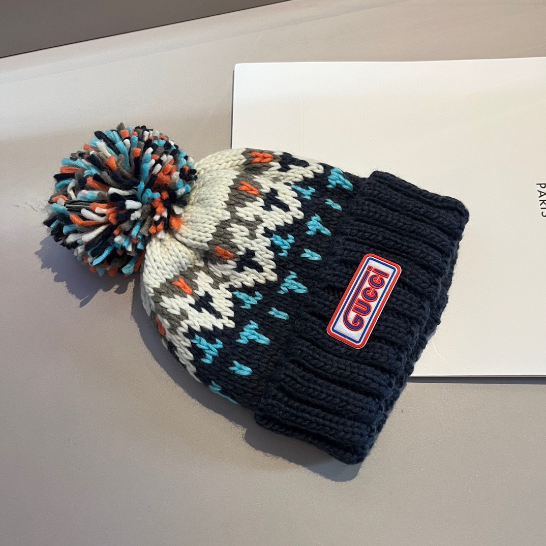 NO:643367,Popular Gucci ~ New knitted hat, fashionable and contrasting colors ~ Fashionable Internet celebrity hot style, very playful and sweet!  Hats bucket hat, baseball cap, knitted hat, hat, gucci, espadrilles, hats19860909跑量 Gucci～新款针织帽,时尚撞色系～ 时尚网红爆款,很俏皮甜美系！帽子渔夫帽棒球帽针织帽,帽子,gucci,espadrilles,hats,hat
