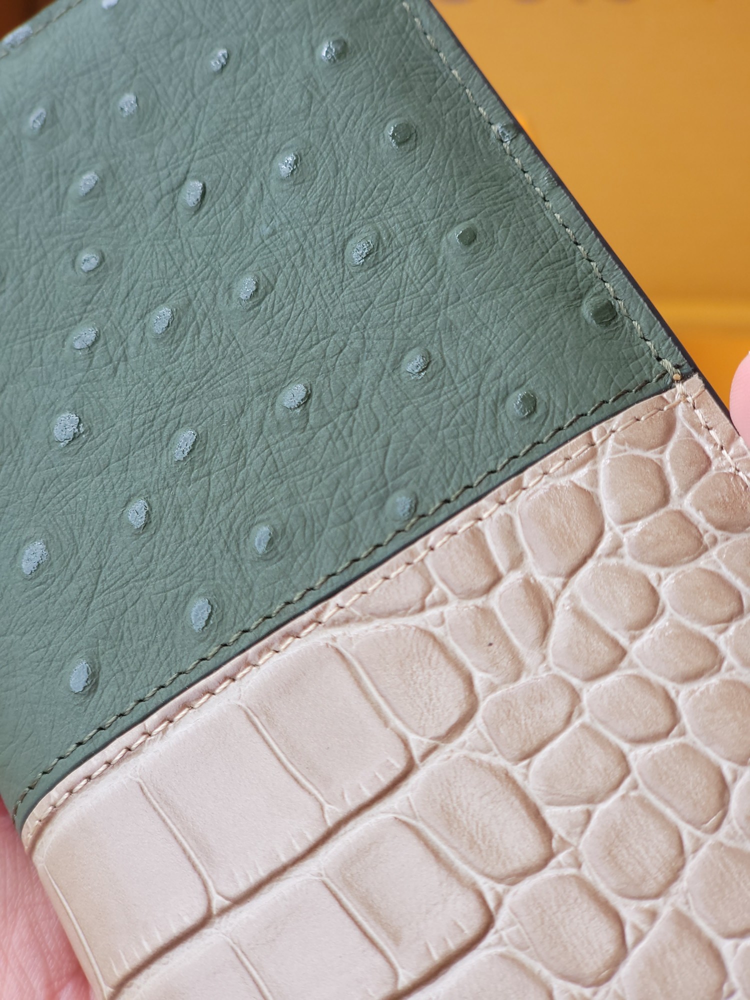 Louis Vuitton Brazza Wallet: Luxurious Leather, Functional Design, Yakuza Black – M84668 - 图片 9