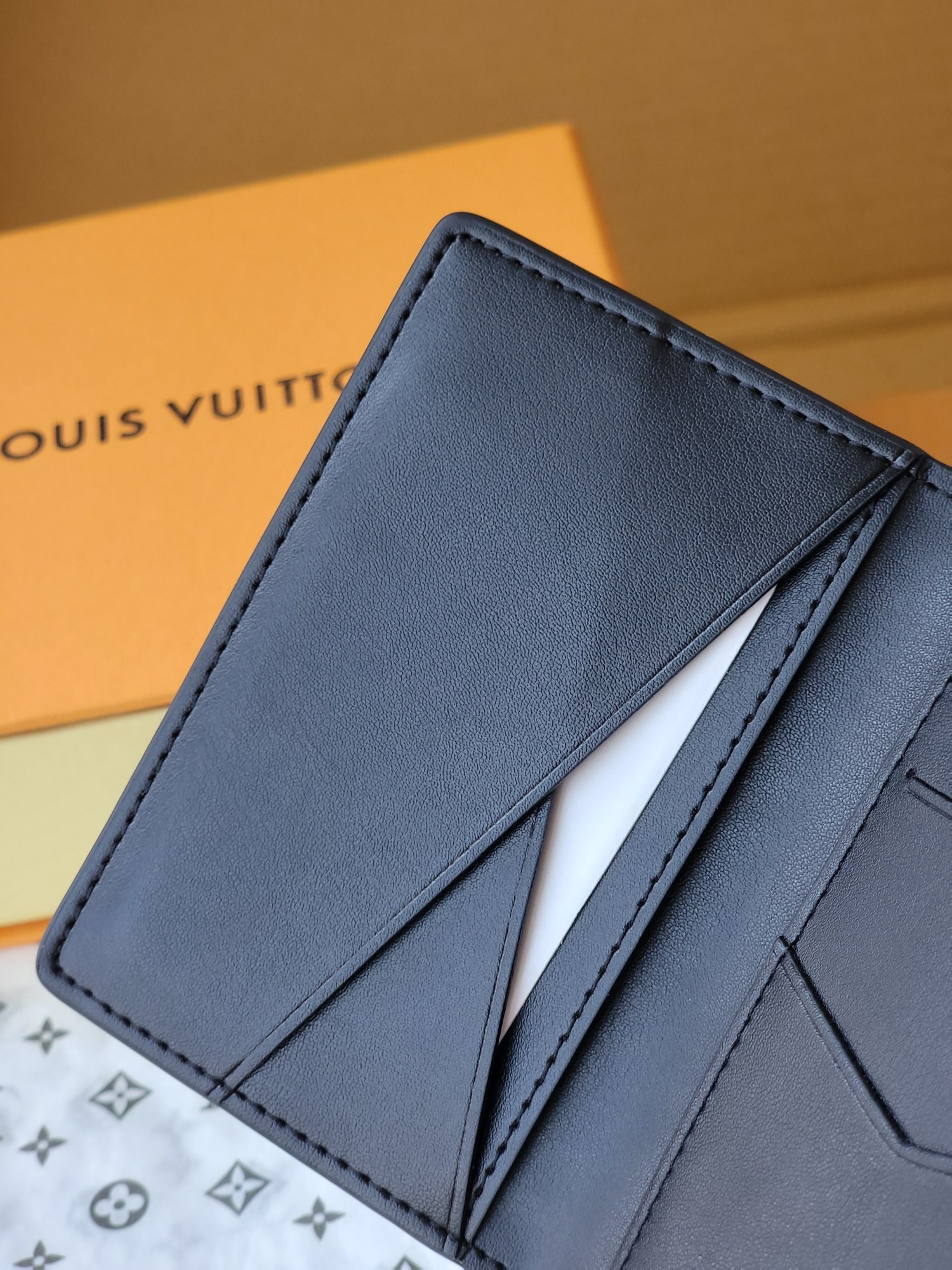 M88090 CROCODILE STRIPES, CARTON P700 - 图片 7