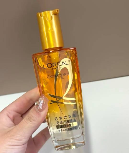 箱规:件50支  对版质量 询价
欧莱雅护发精油小红瓶100ml
欧莱雅护发精油小金瓶100ml
支支带泡沫保护套 最新日期