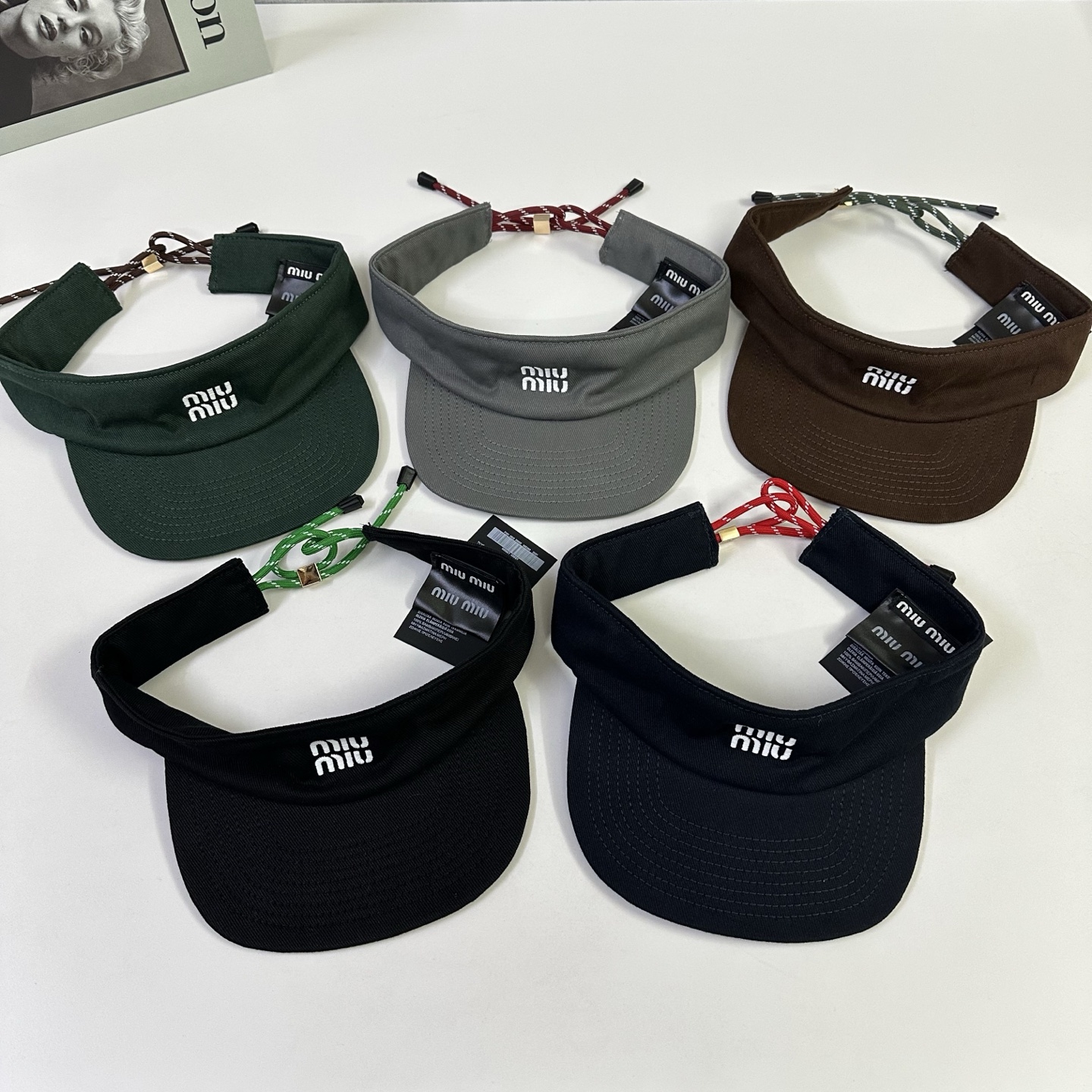 미우미우 모자 119625 Miu Miu Cap