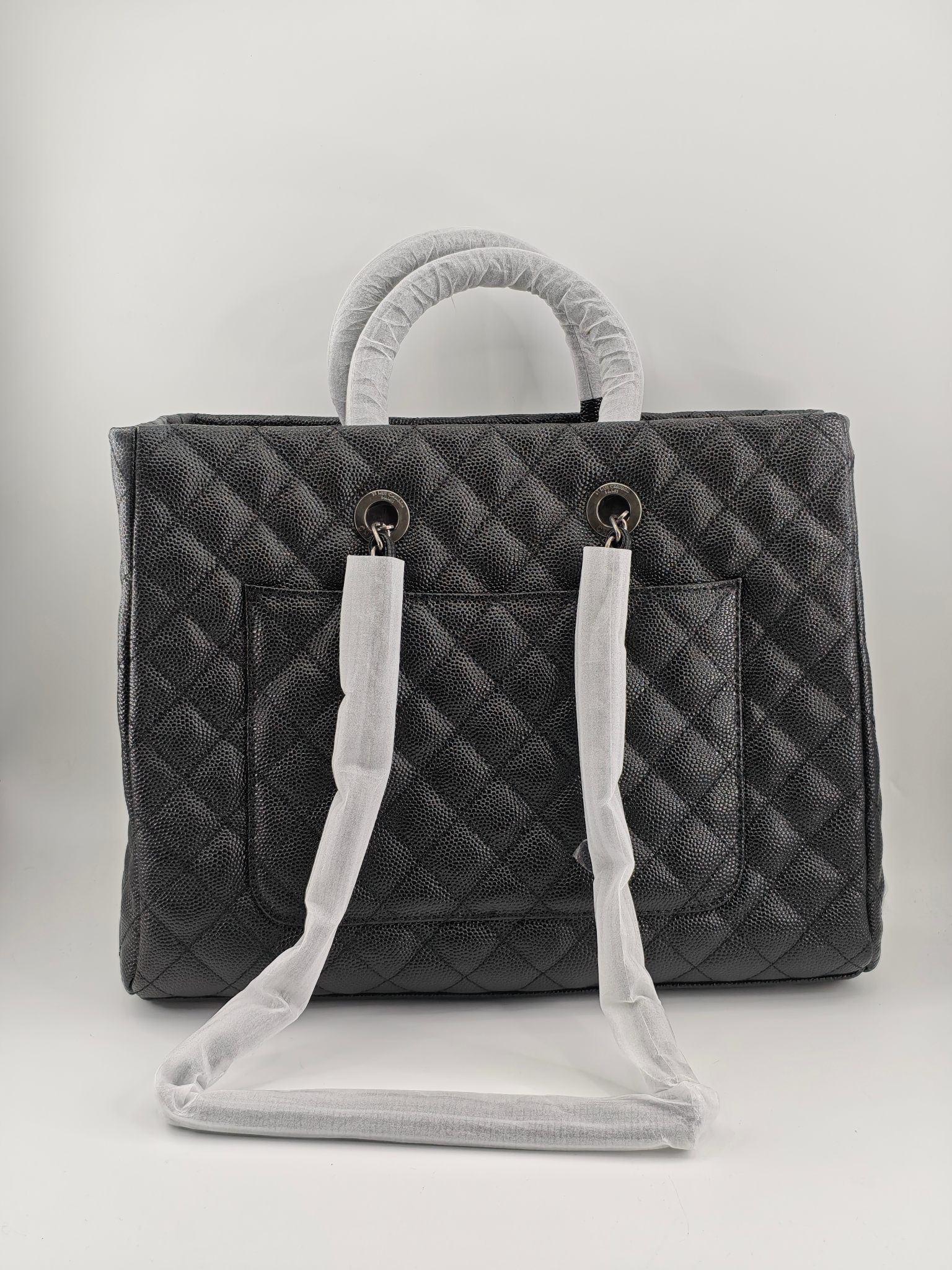  25升级版托特包
黑色头层牛皮鱼子酱古银五金
实物实拍
款号：8007
尺寸 35*30*13 
