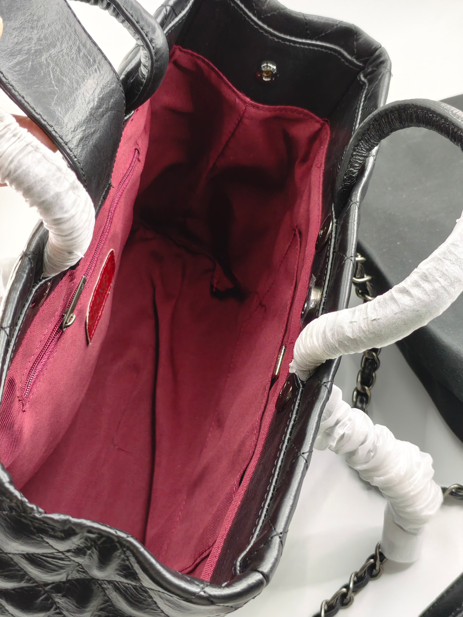  25升级版托特包
黑色头层牛皮手掌纹古银五金
实物实拍
款号：8007
尺寸 35*30*13 
