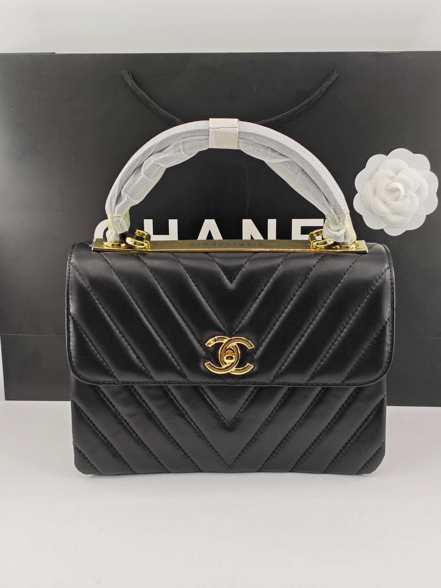 Chanel🐮🐮🐮简介:原单质量,经典之作,华丽与气质的前沿,是你意想不到的尊贵。皮种:原单进口小羊皮,