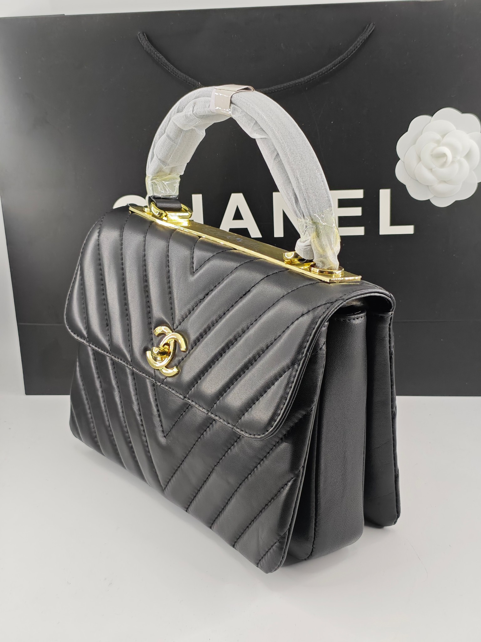 Chanel🐮🐮🐮简介:原单质量,经典之作,华丽与气质的前沿,是你意想不到的尊贵。皮种:原单进口小羊皮,