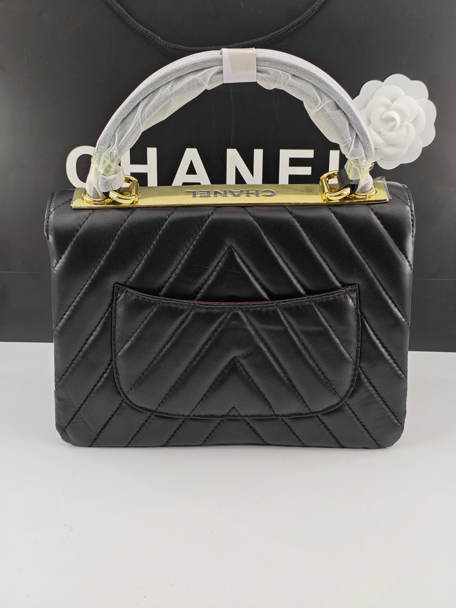 Chanel🐮🐮🐮简介:原单质量,经典之作,华丽与气质的前沿,是你意想不到的尊贵。皮种:原单进口小羊皮,