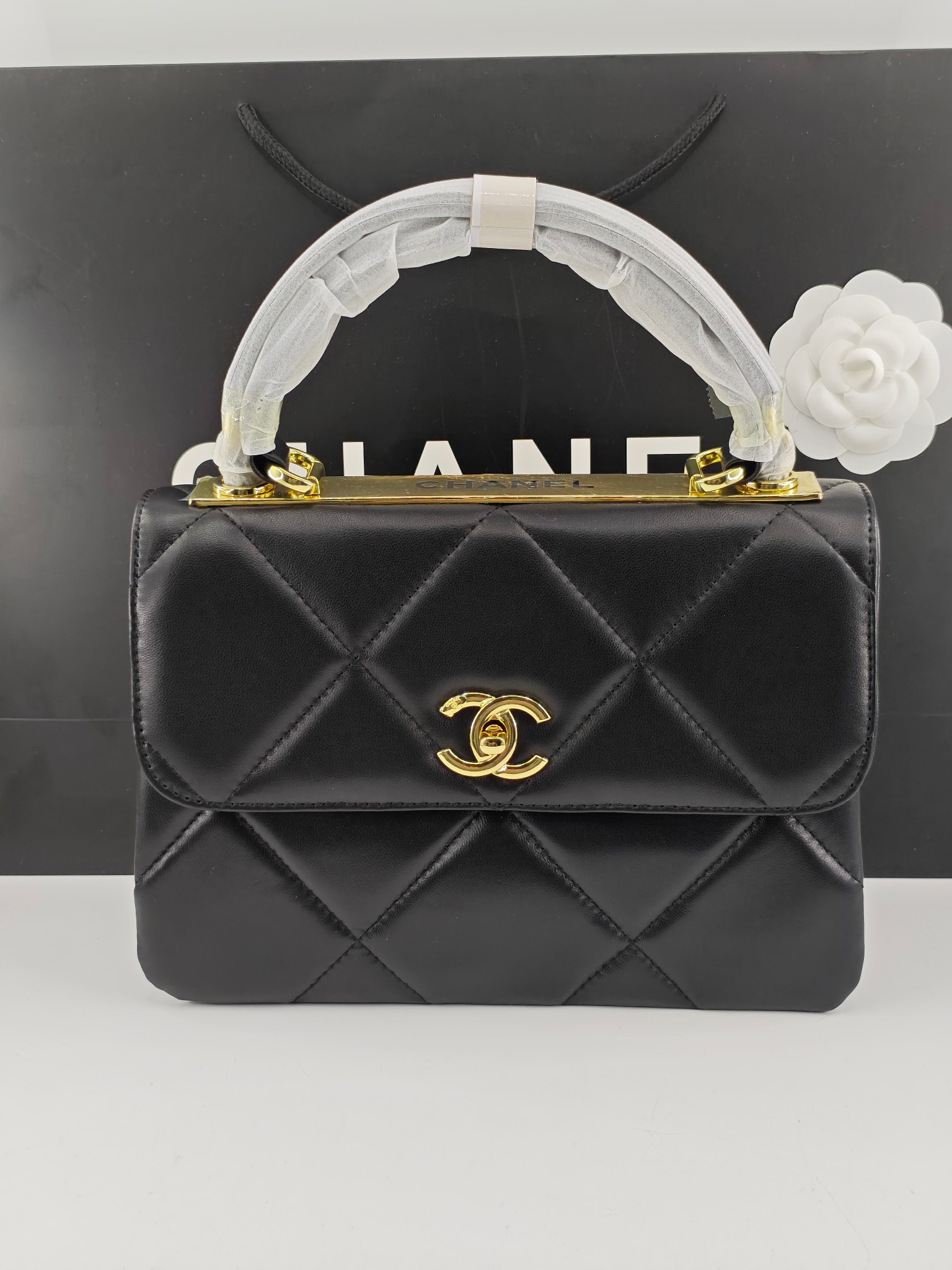 Chanel🐮🐮🐮简介:原单质量,经典之作,华丽与气质的前沿,是你意想不到的尊贵。皮种:原单进口小羊皮,